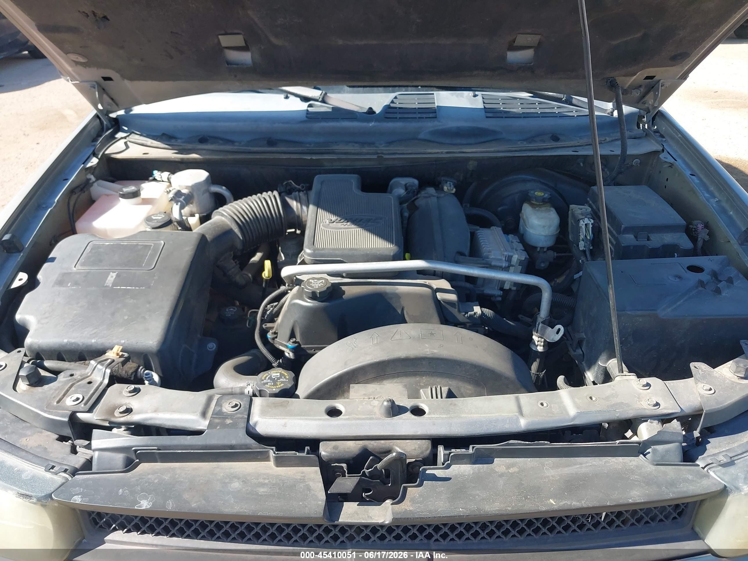 2005 Chevrolet Trailblazer Ls Champagne vin: 1GNDS13S752385333