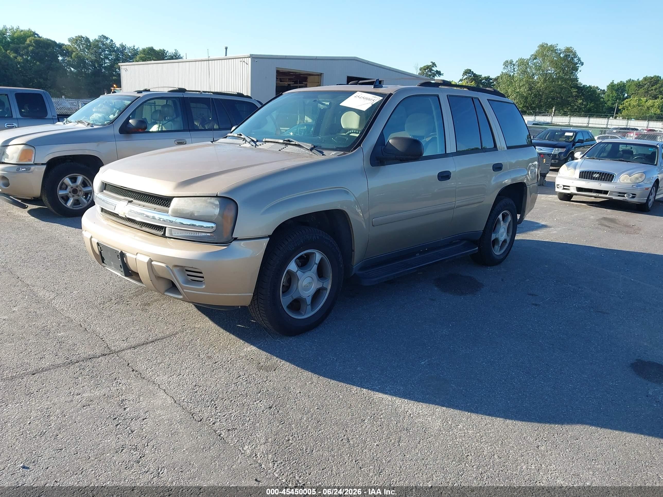 2007 Chevrolet Trailblazer Ls Beige vin: 1GNDS13S772258665
