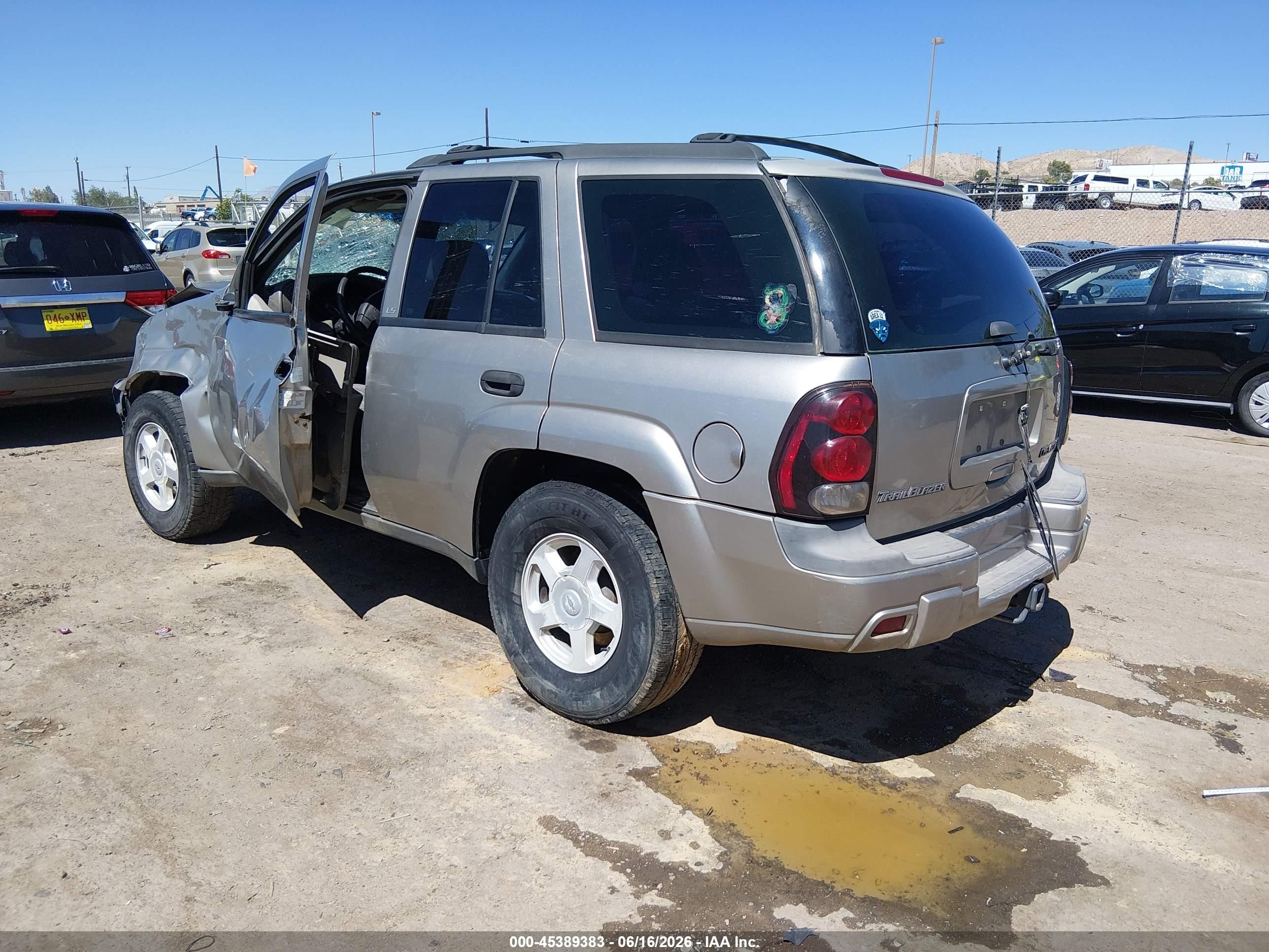 2002 Chevrolet Trailblazer Ls Tan vin: 1GNDS13S822506253