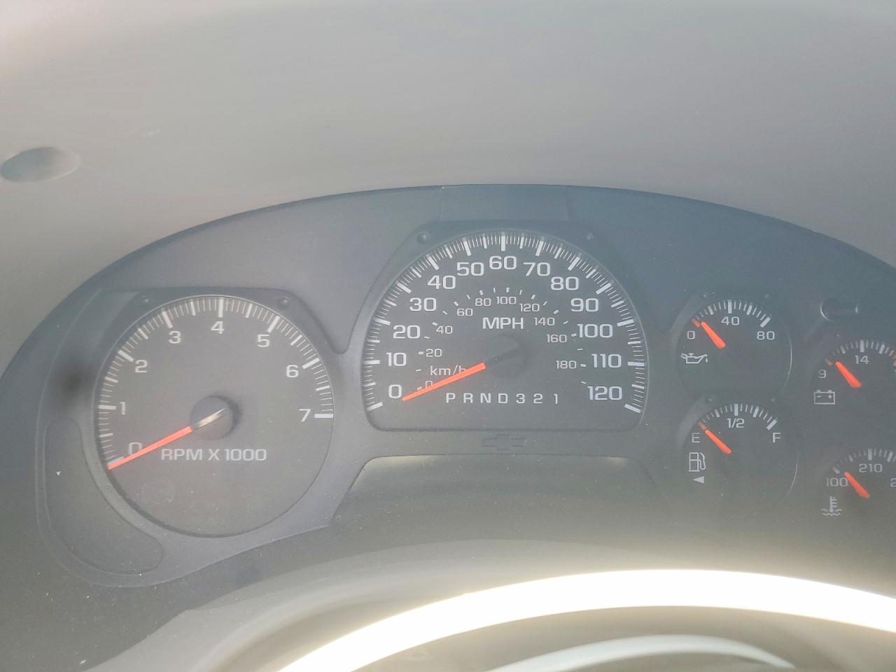 2008 Chevrolet Trailblazer Ls Белый vin: 1GNDS13S982103746