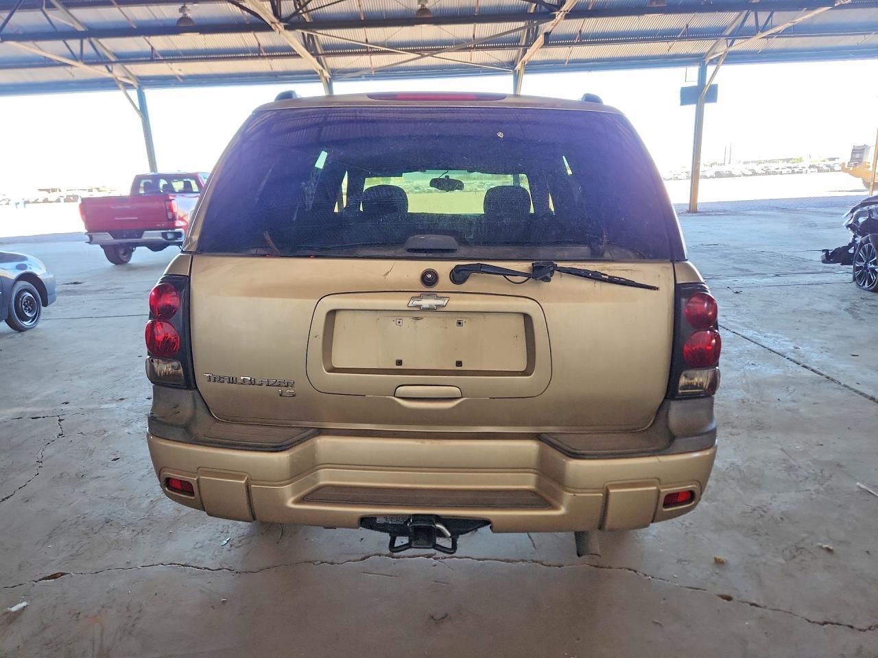 2005 Chevrolet Trailblazer Ls Gold vin: 1GNDS13SX52246345