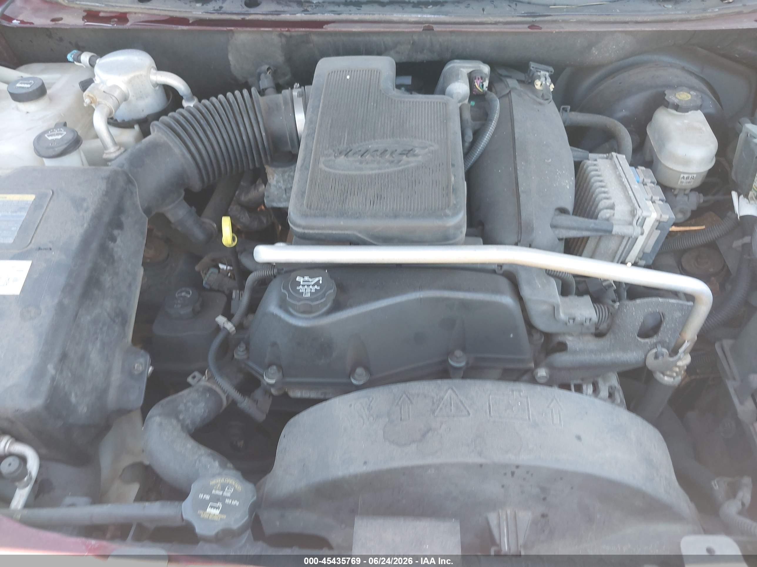 2005 Chevrolet Trailblazer Ls Burgundy vin: 1GNDS13SX52258799