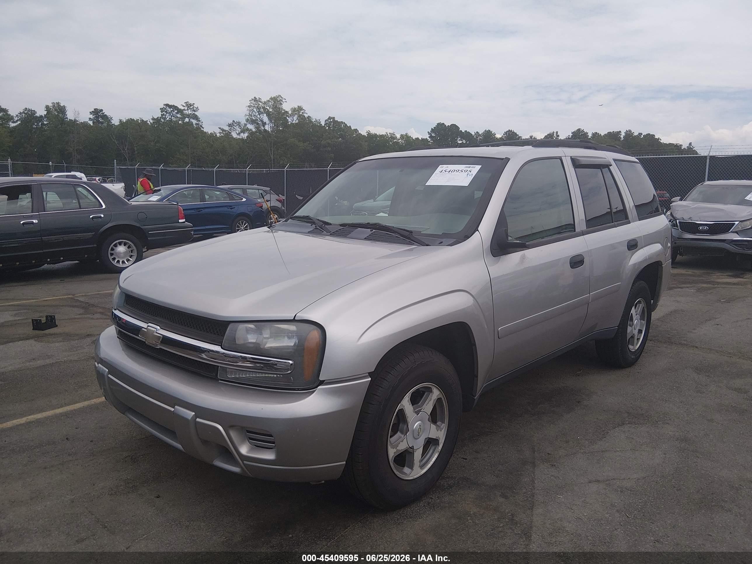 2006 Chevrolet Trailblazer Ls Silver vin: 1GNDS13SX62139071