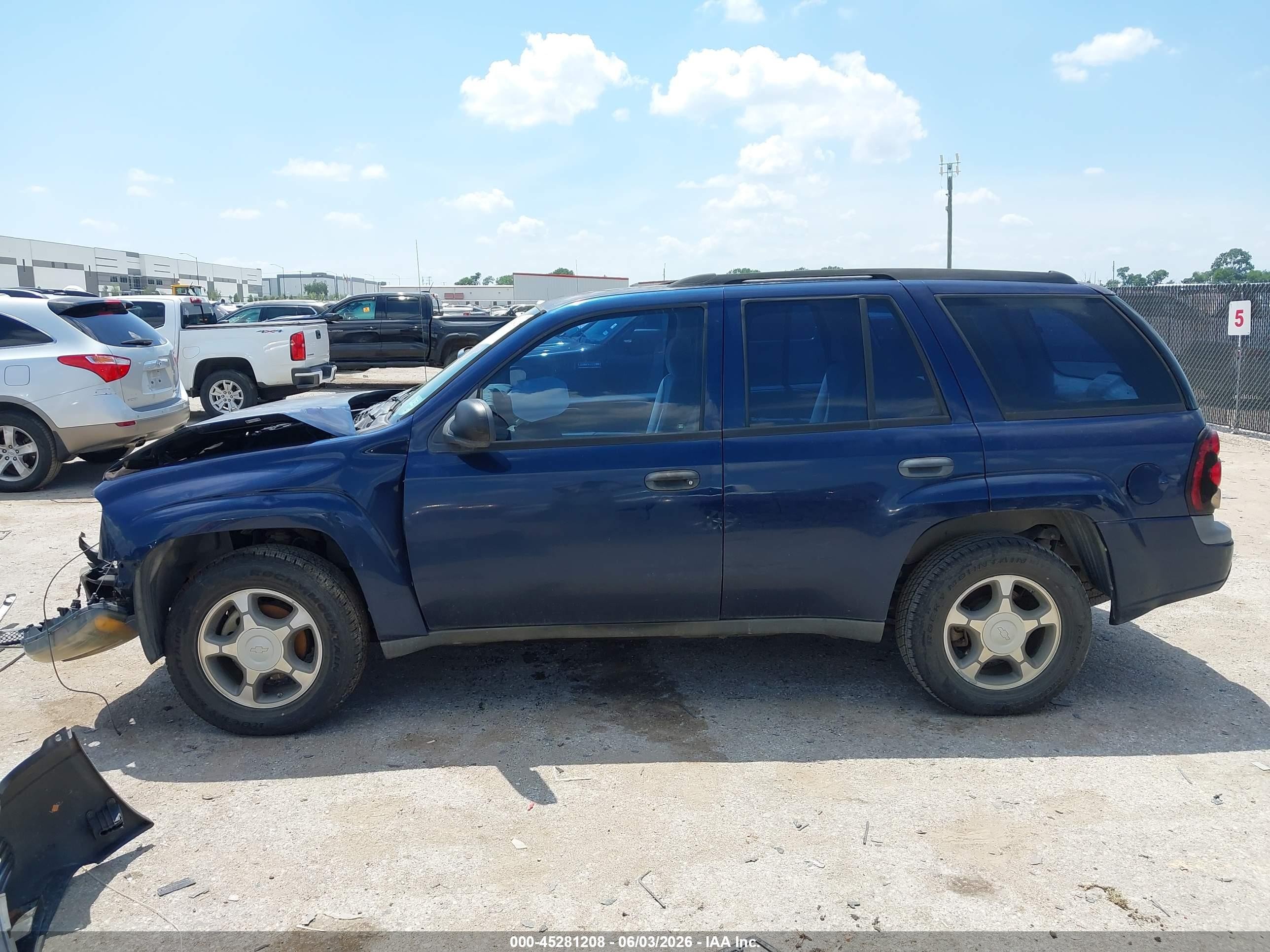 2008 Chevrolet Trailblazer Fleet Синий vin: 1GNDS13SX82227931
