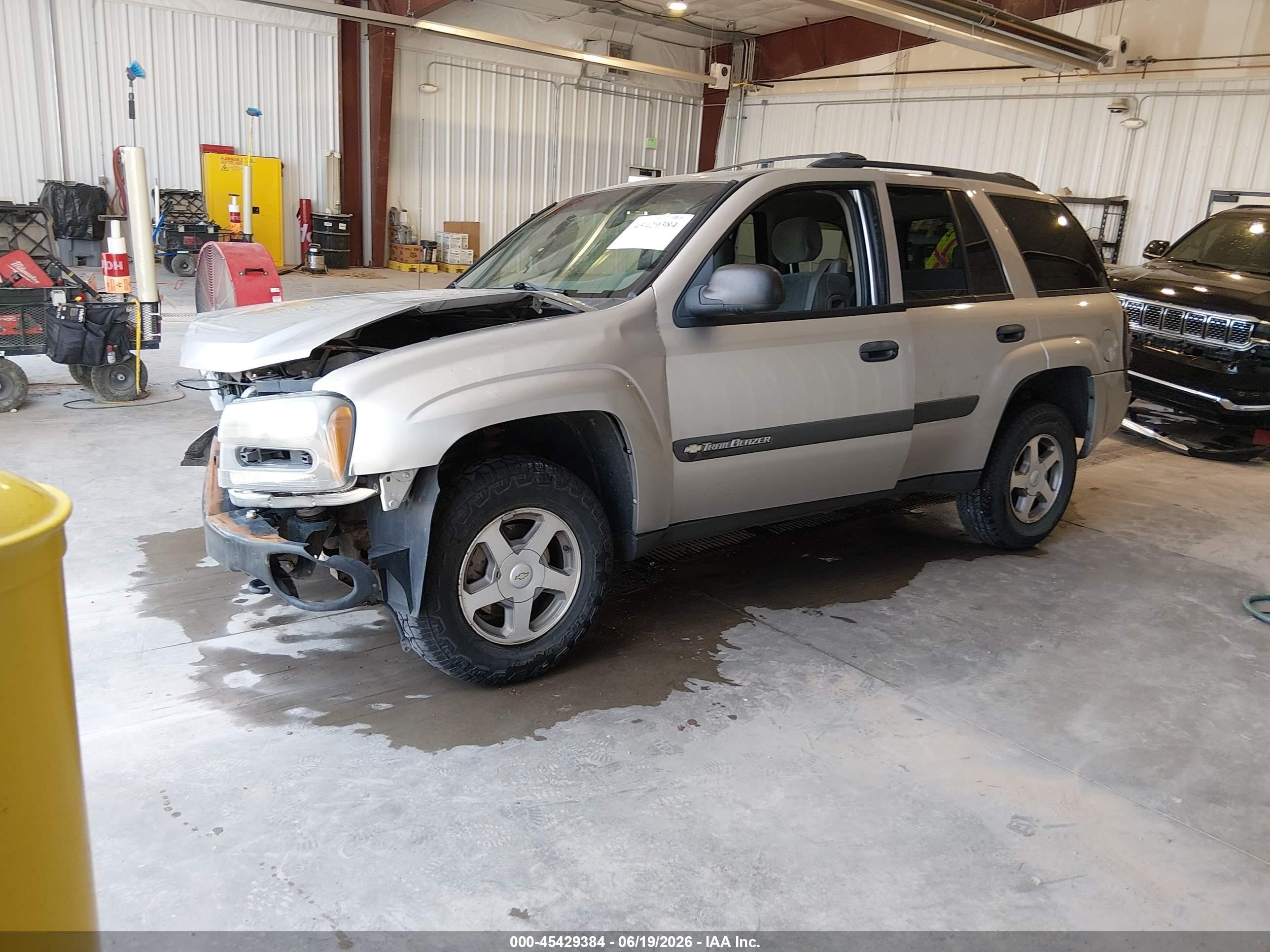 2004 Chevrolet Trailblazer Ls Серебряный vin: 1GNDT13S042266664