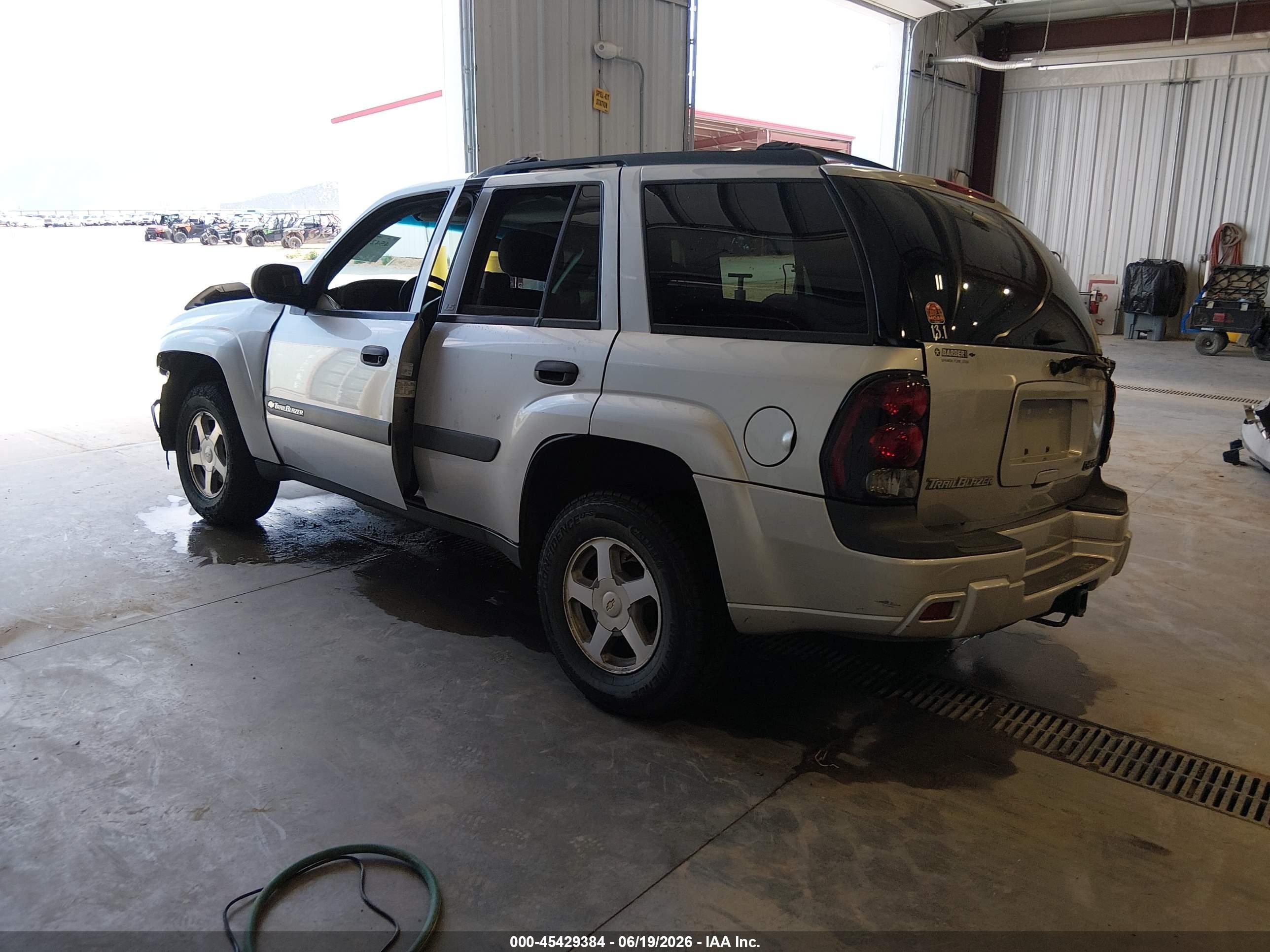 2004 Chevrolet Trailblazer Ls Серебряный vin: 1GNDT13S042266664
