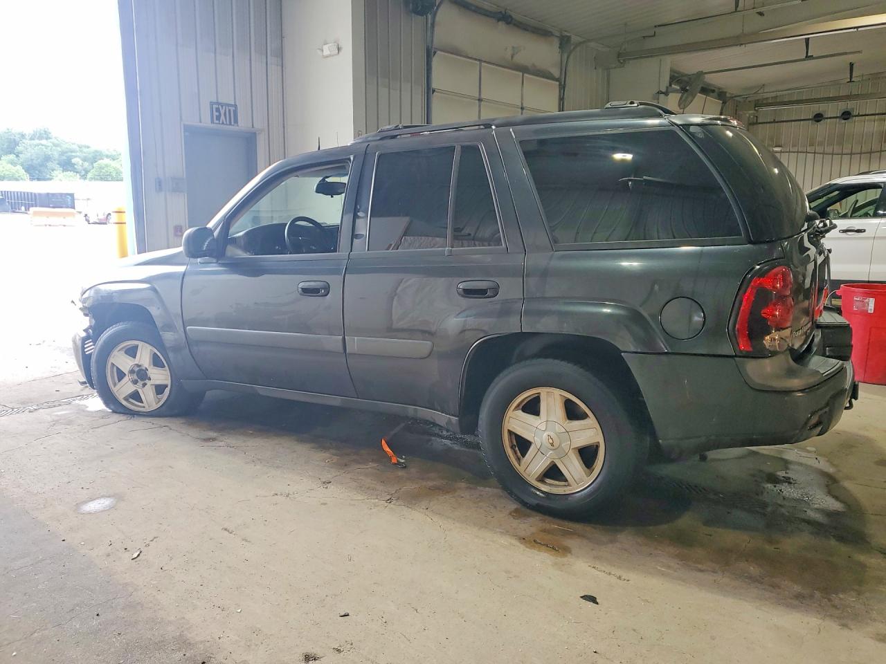 2005 Chevrolet Trailblazer Ls Charcoal vin: 1GNDT13S052228451