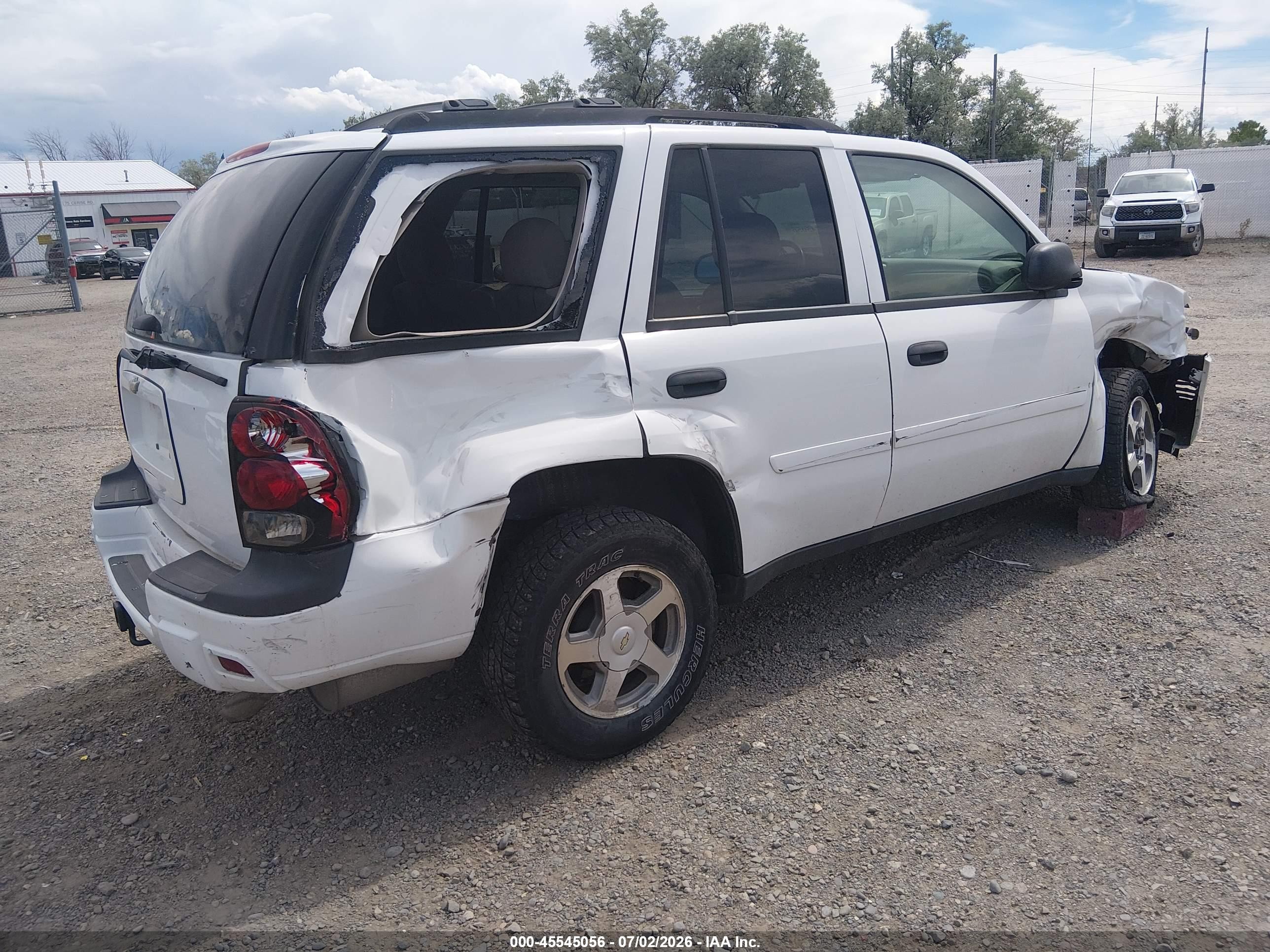 2006 Chevrolet Trailblazer Ls White vin: 1GNDT13S062147273
