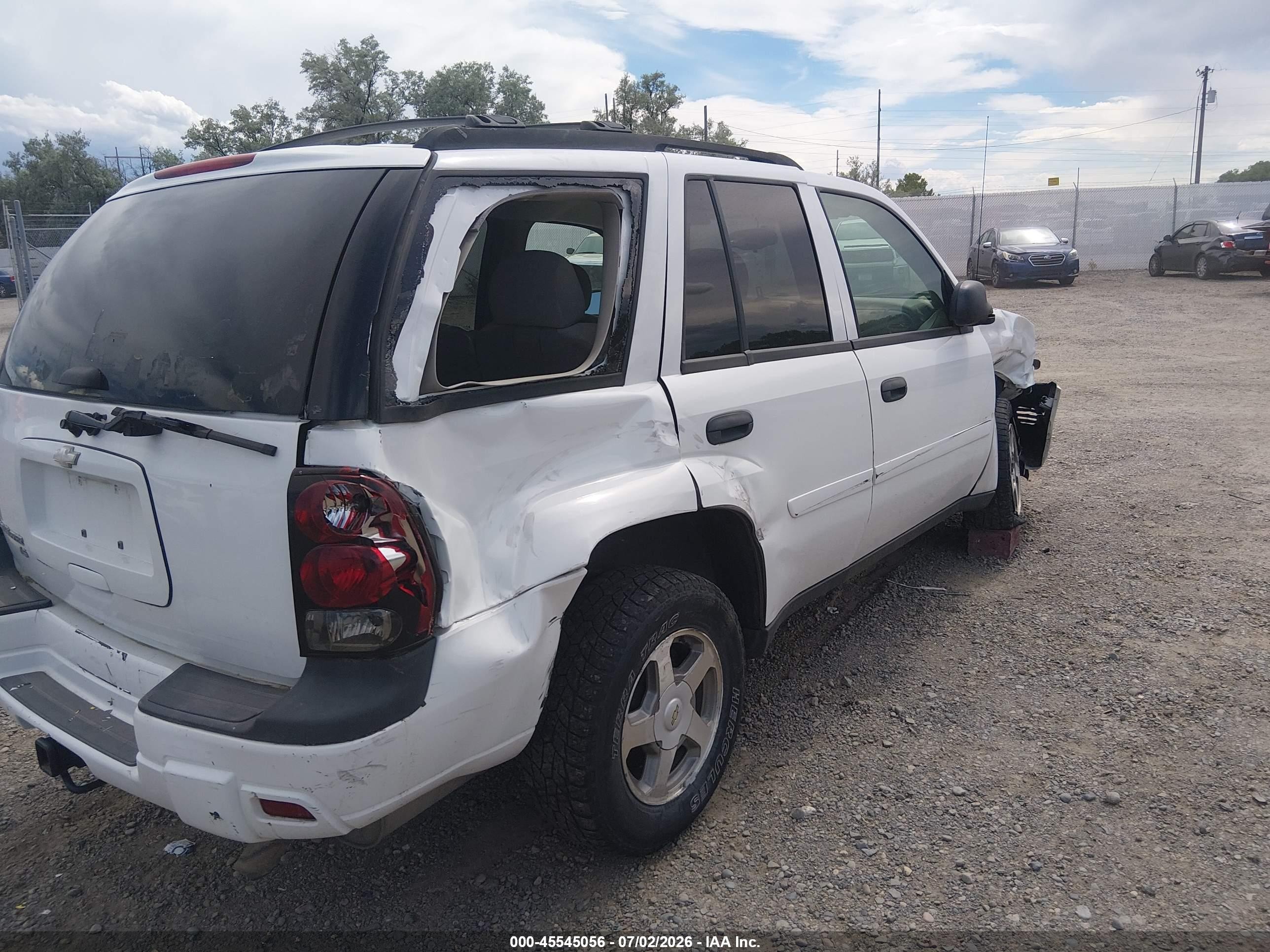 2006 Chevrolet Trailblazer Ls White vin: 1GNDT13S062147273