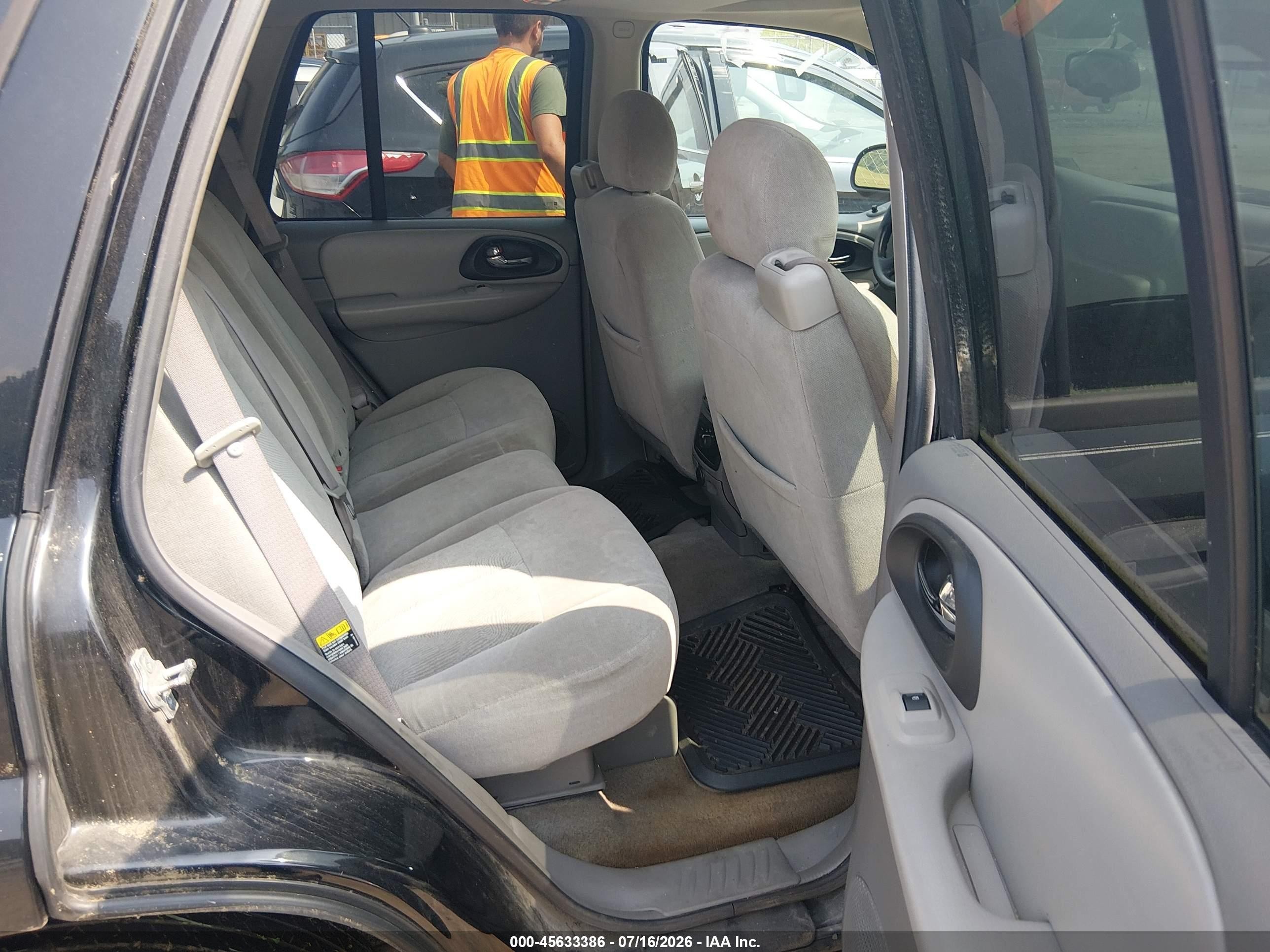 2006 Chevrolet Trailblazer Ls Черный vin: 1GNDT13S062267106