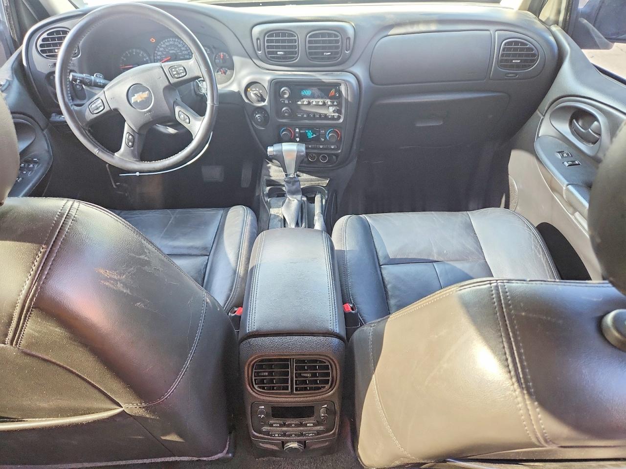 2008 Chevrolet Trailblazer Ls White vin: 1GNDT13S082183368