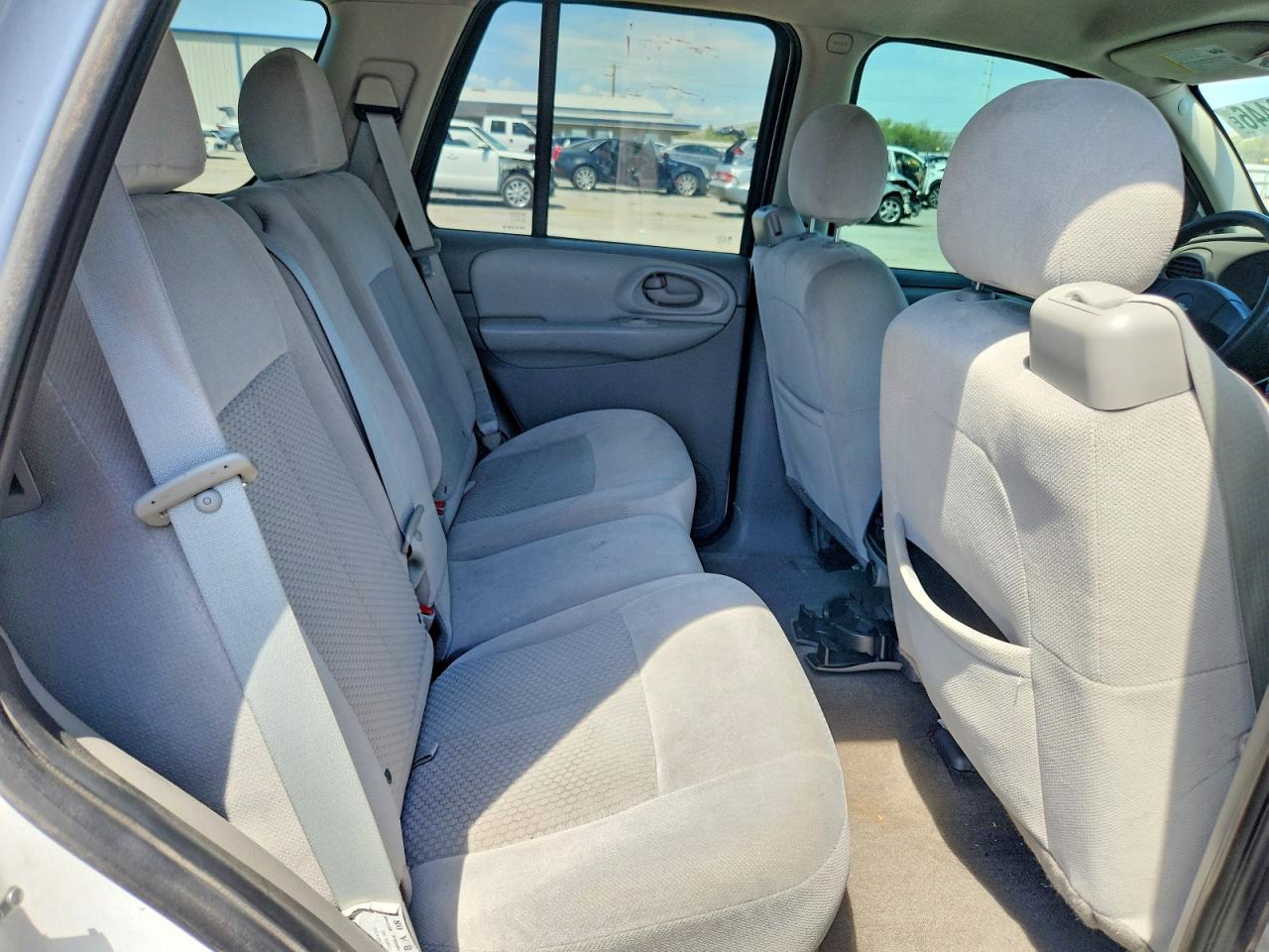 2008 Chevrolet Trailblazer Ls White vin: 1GNDT13S082259963