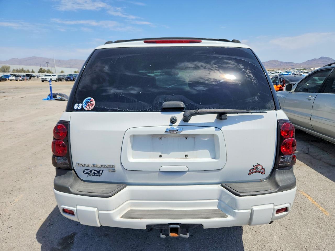 2008 Chevrolet Trailblazer Ls White vin: 1GNDT13S082259963
