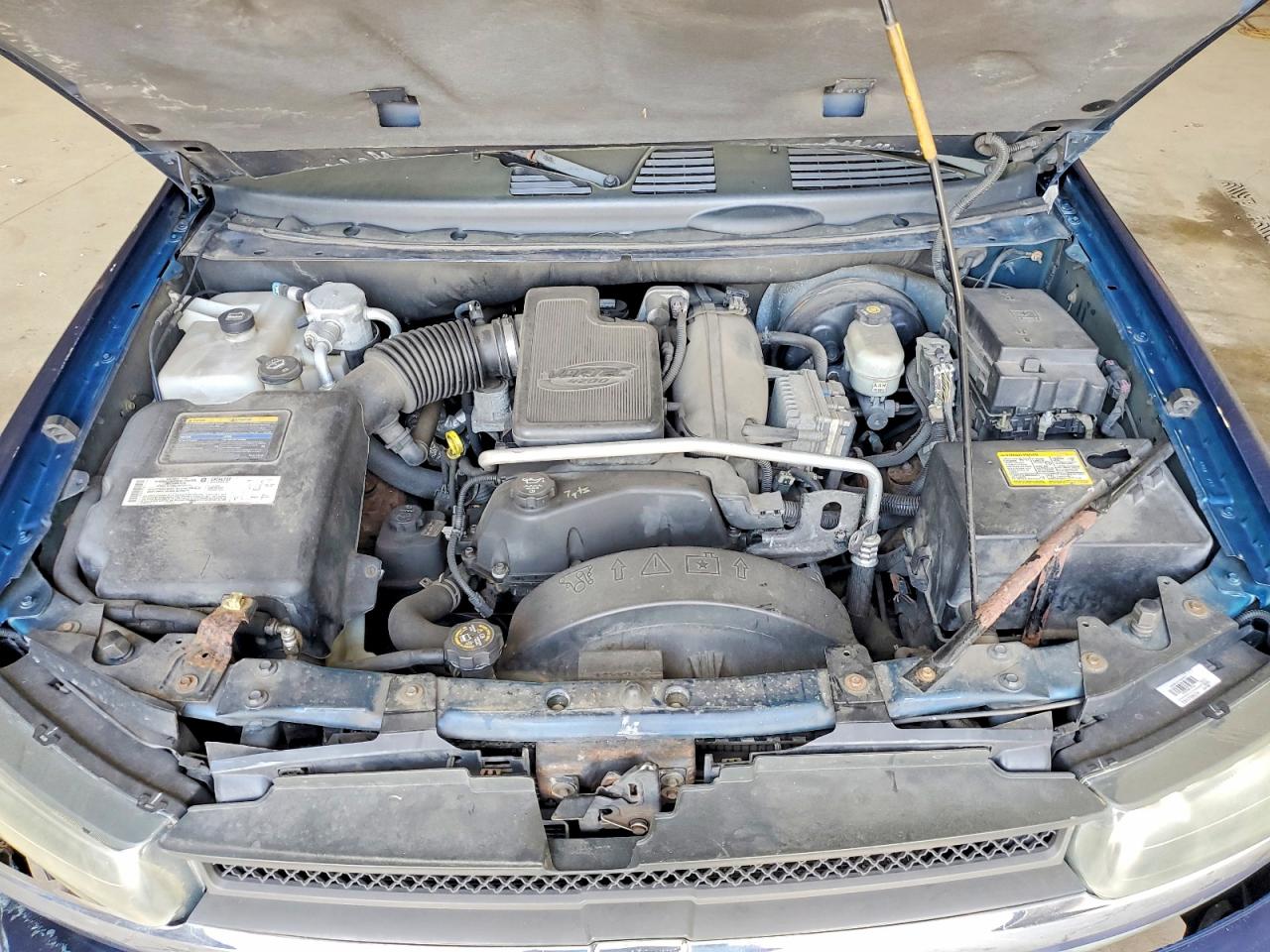 2004 Chevrolet Trailblazer Ls Blue vin: 1GNDT13S142440385