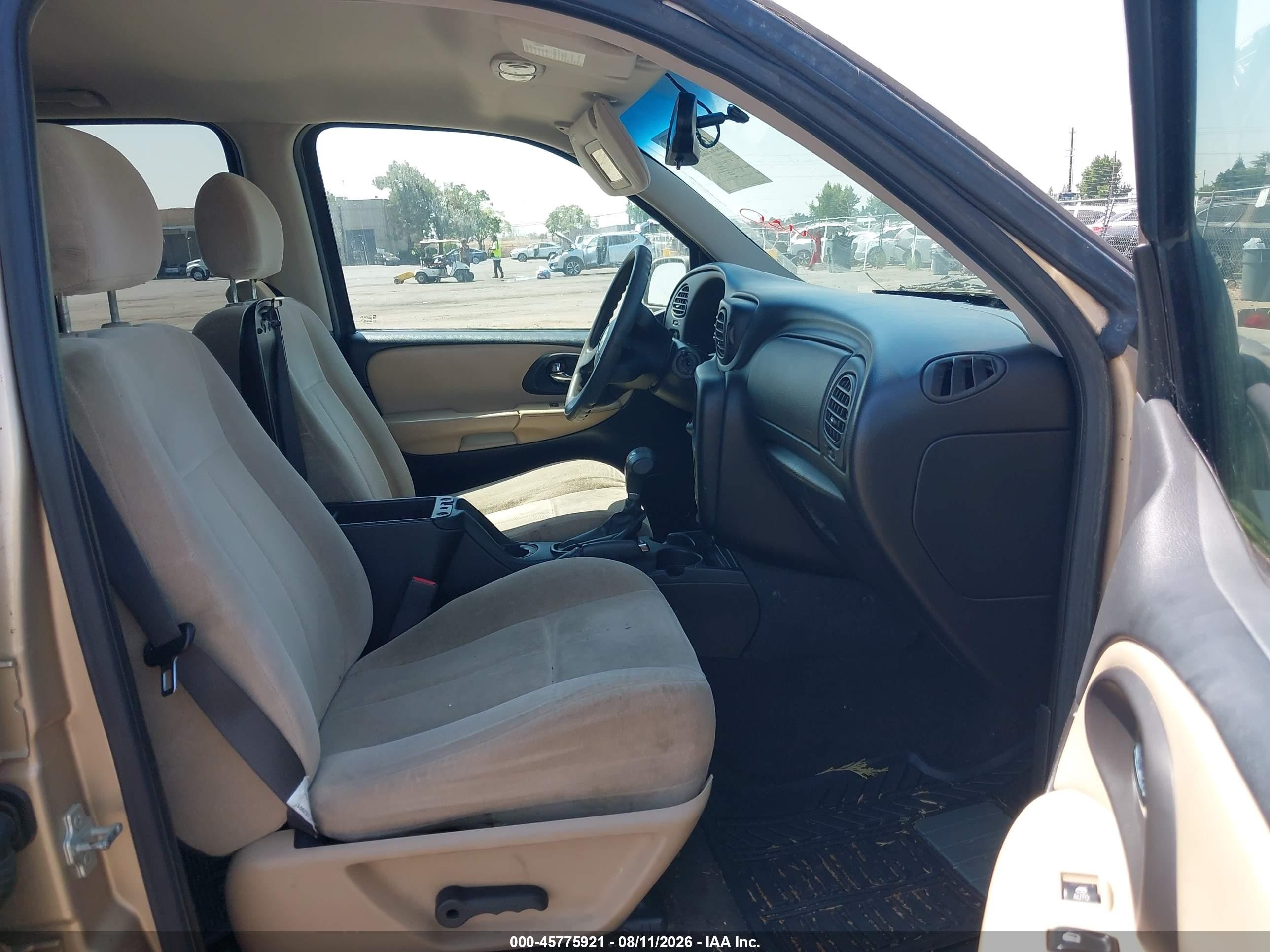 2006 Chevrolet Trailblazer Ls Gold vin: 1GNDT13S162358157