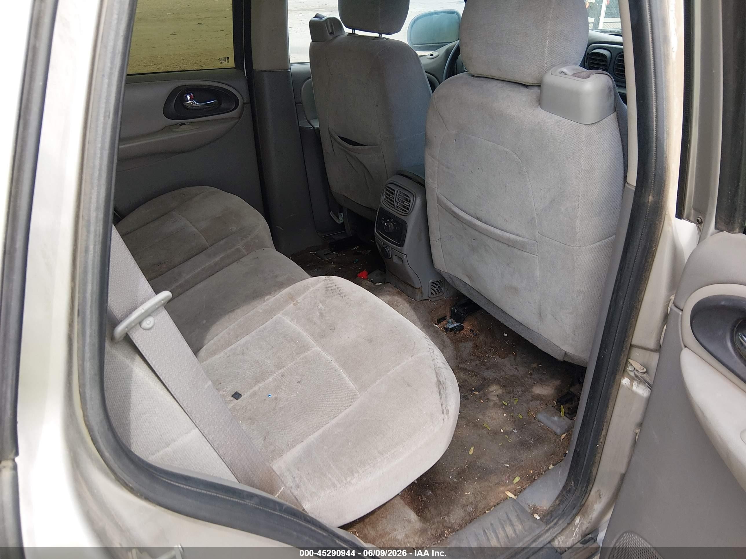 2007 Chevrolet Trailblazer Ls Gray vin: 1GNDT13S172160289