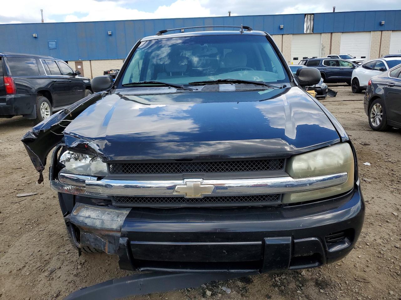 2007 Chevrolet Trailblazer Ls Черный vin: 1GNDT13S172177612