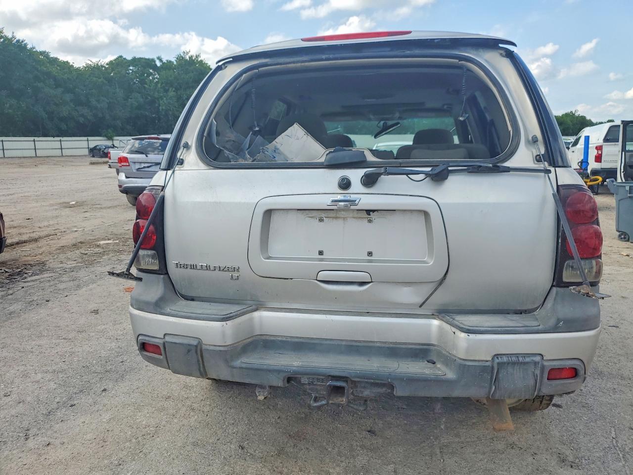 2005 Chevrolet Trailblazer Ls Gold vin: 1GNDT13S252152294