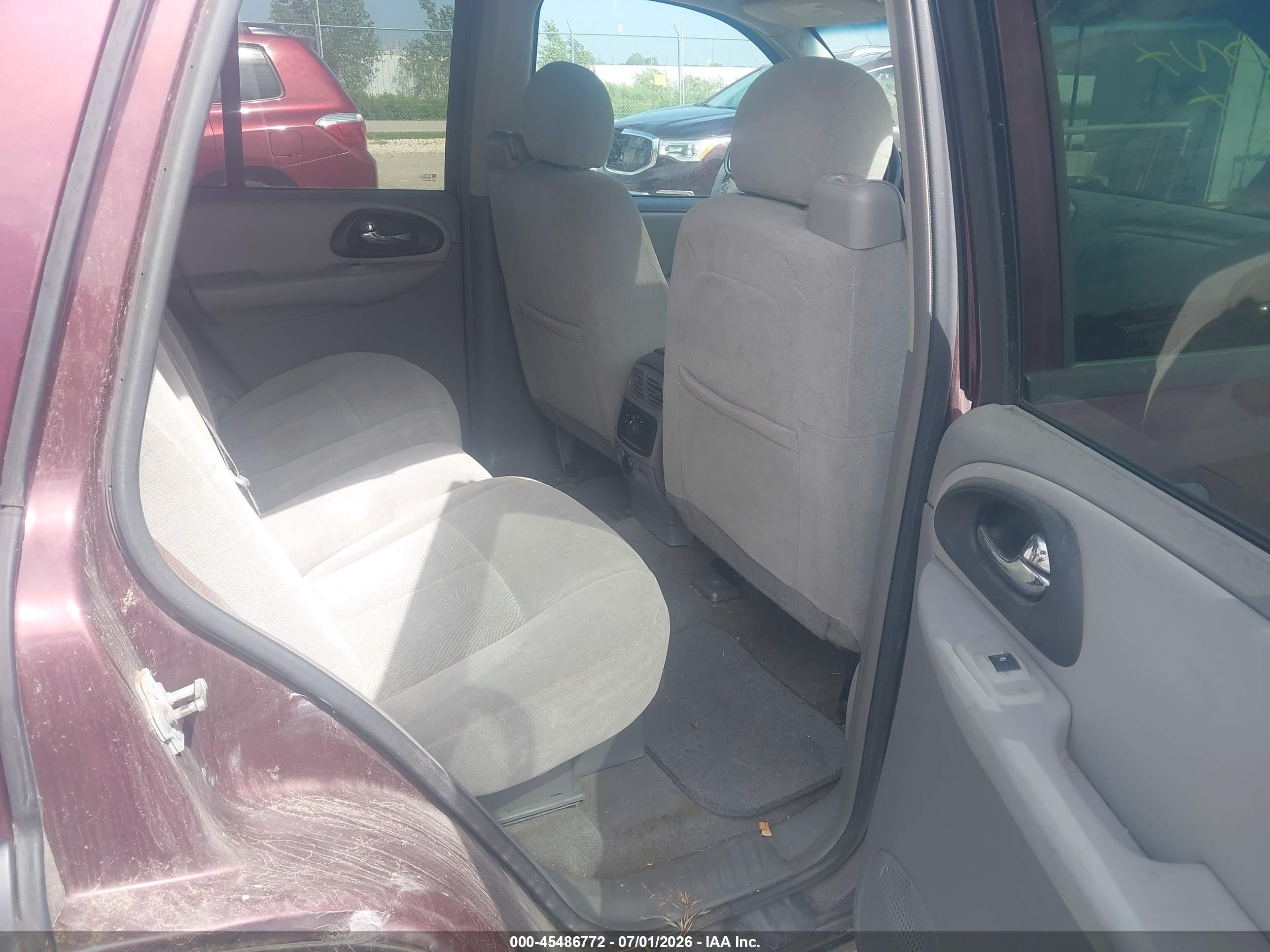 2007 Chevrolet Trailblazer Ls Purple vin: 1GNDT13S272116916