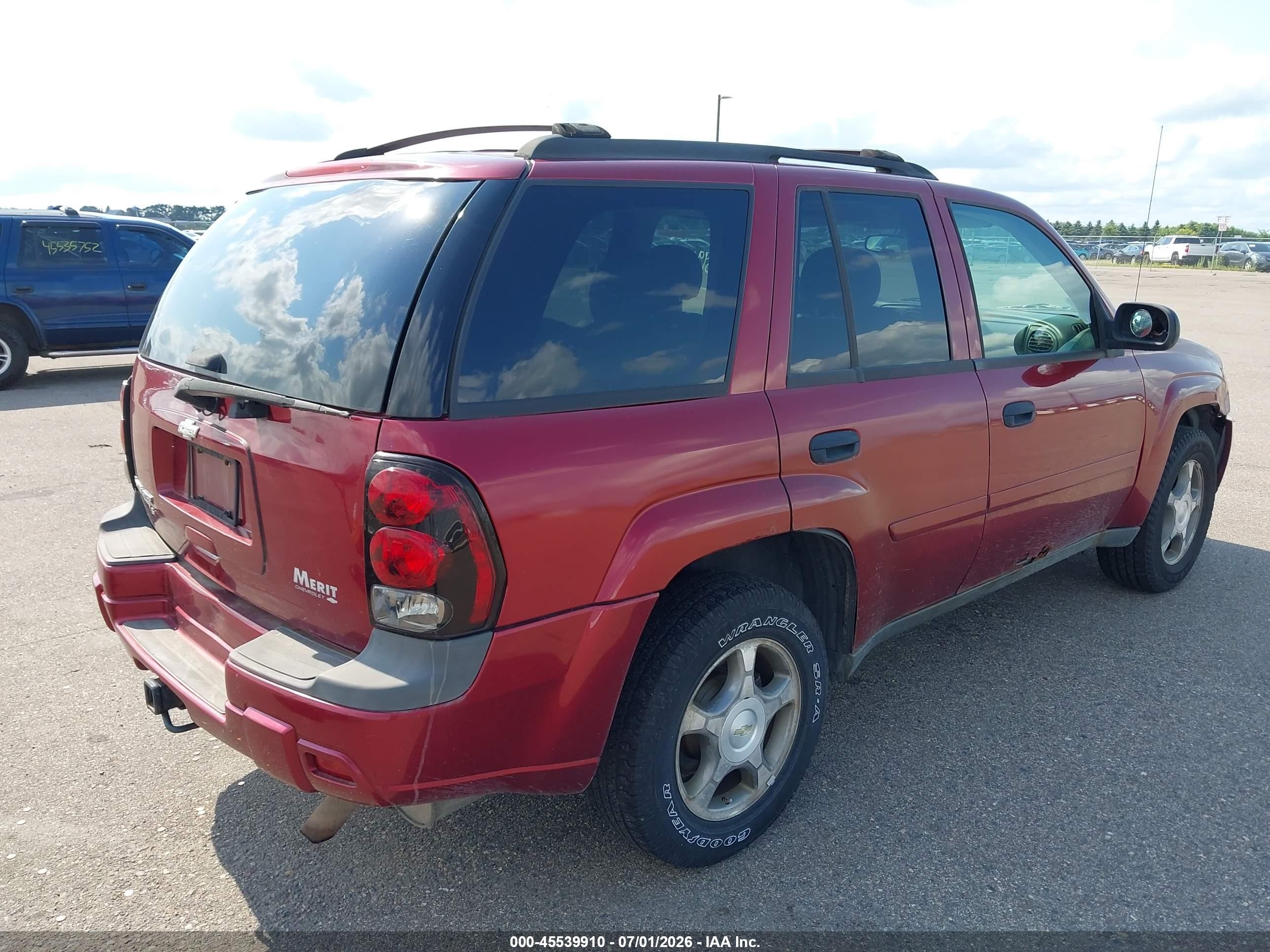 2007 Chevrolet Trailblazer Ls Red vin: 1GNDT13S272179739