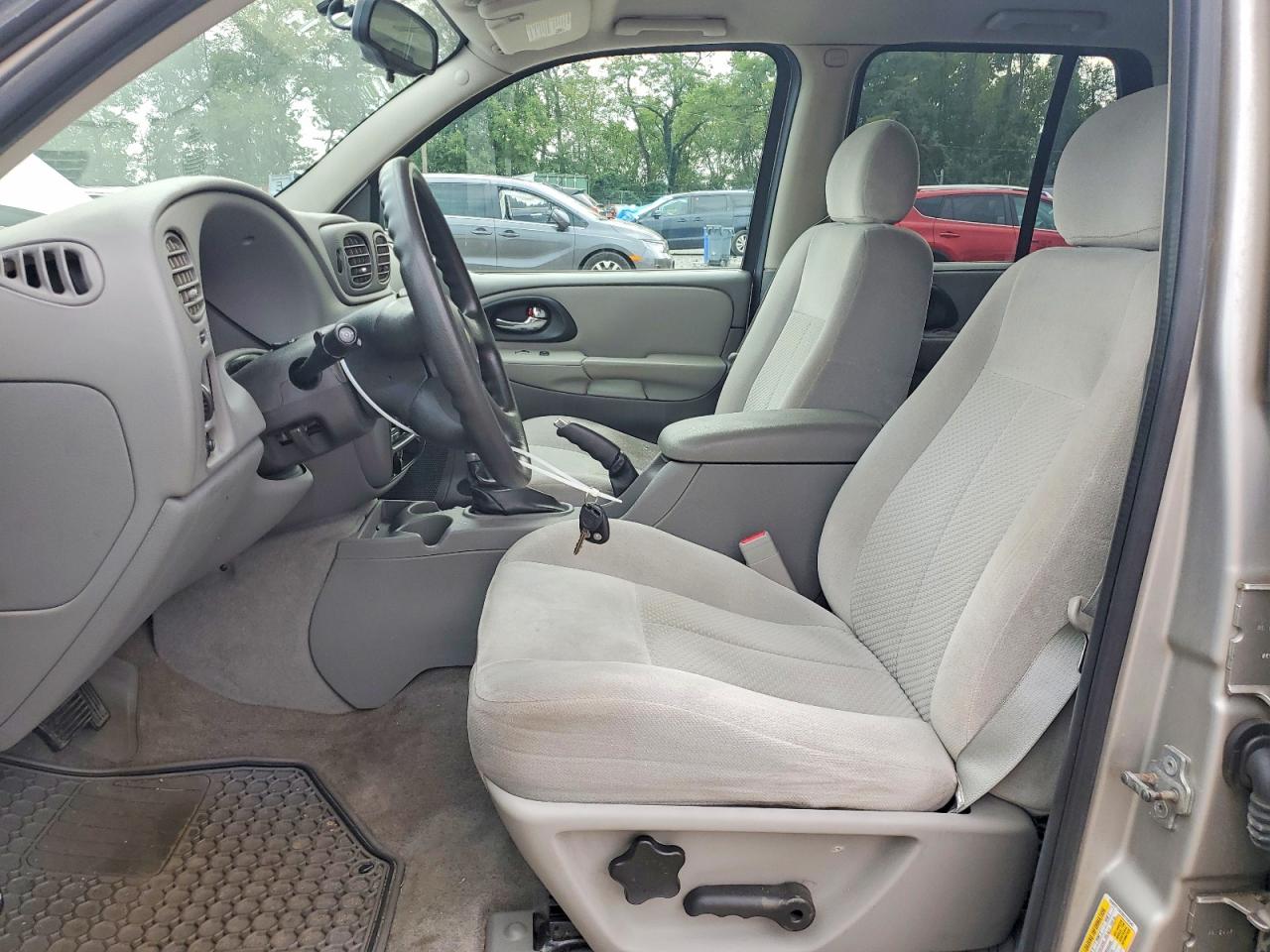 2008 Chevrolet Trailblazer Ls Silver vin: 1GNDT13S282102242