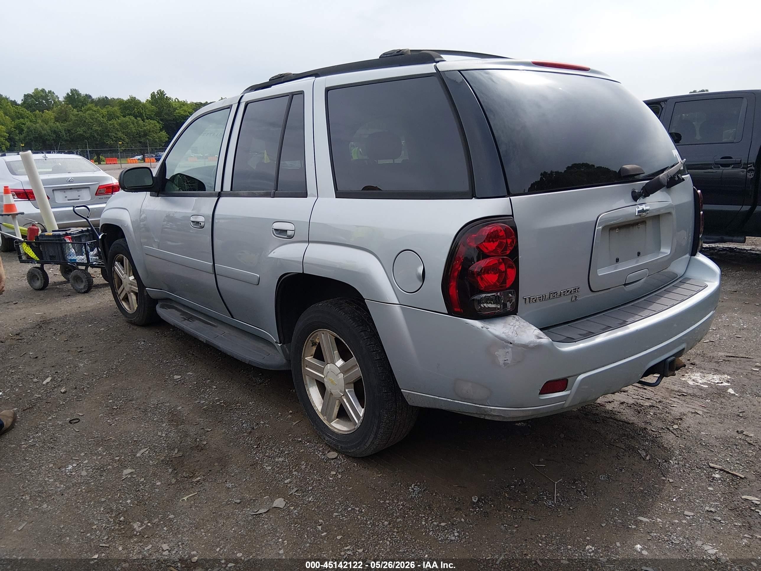 2008 Chevrolet Trailblazer Lt Серебряный vin: 1GNDT13S282107618