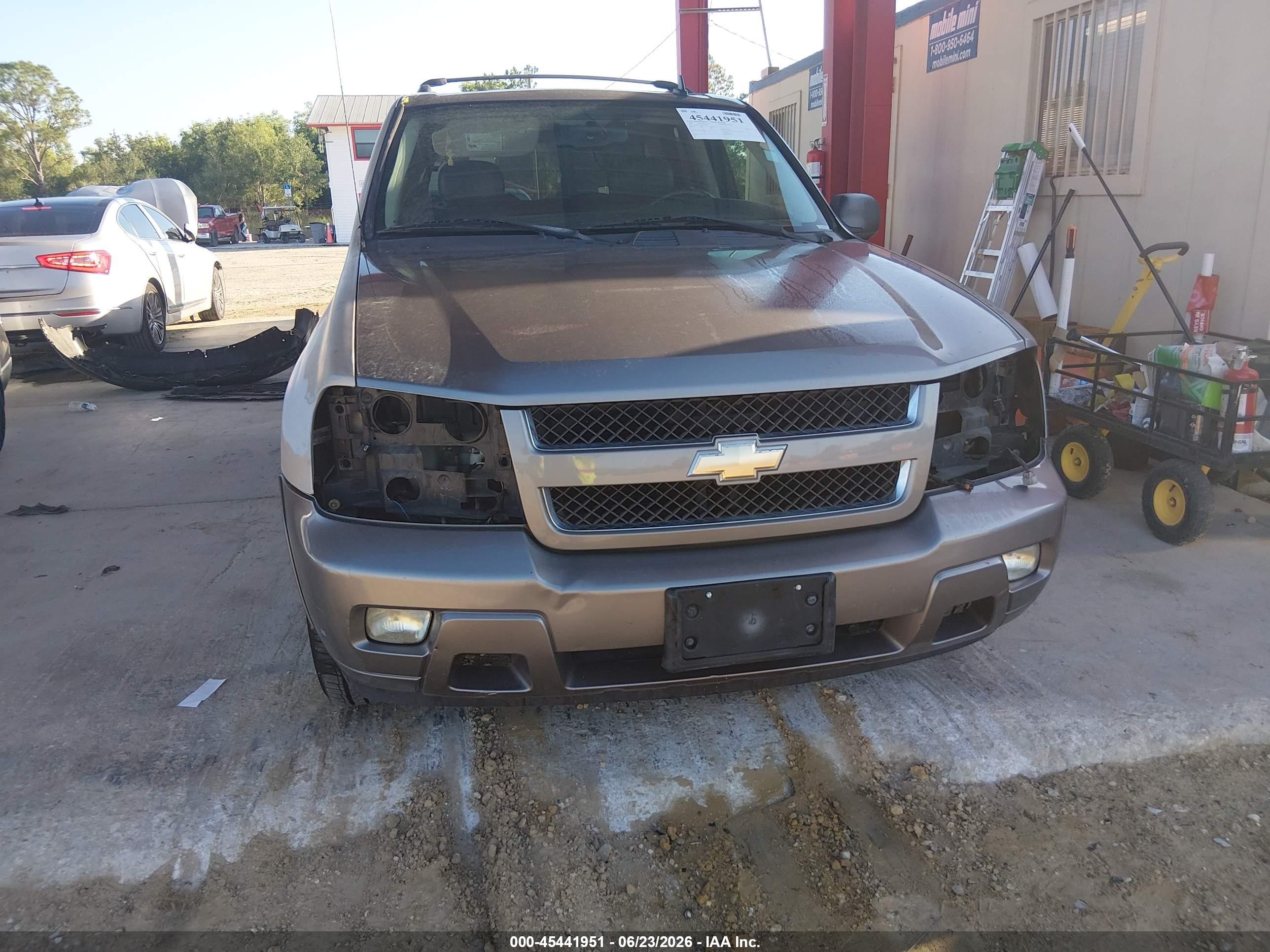 2008 Chevrolet Trailblazer Lt Gray vin: 1GNDT13S282182903