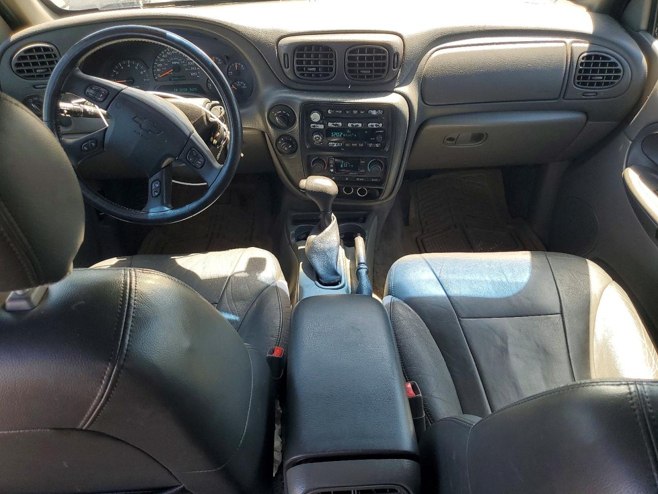 2002 Chevrolet Trailblazer Black vin: 1GNDT13S322318320