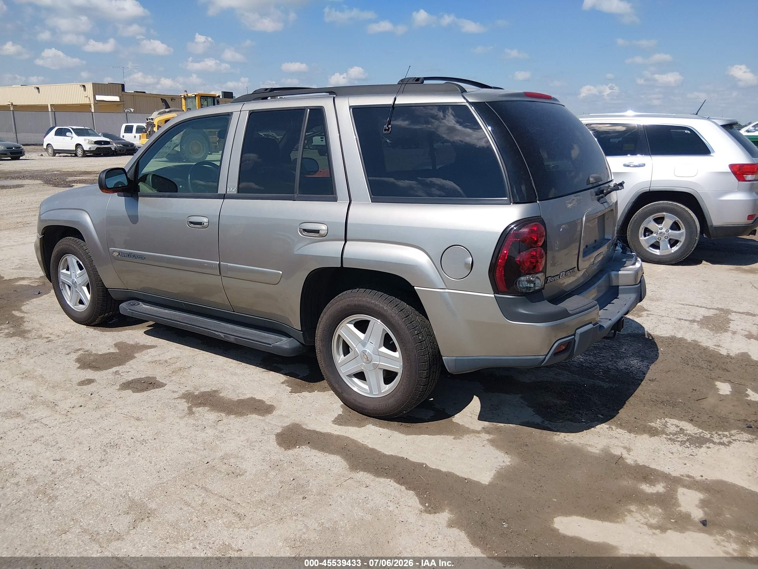 2003 Chevrolet Trailblazer Ltz Серебряный vin: 1GNDT13S332323759