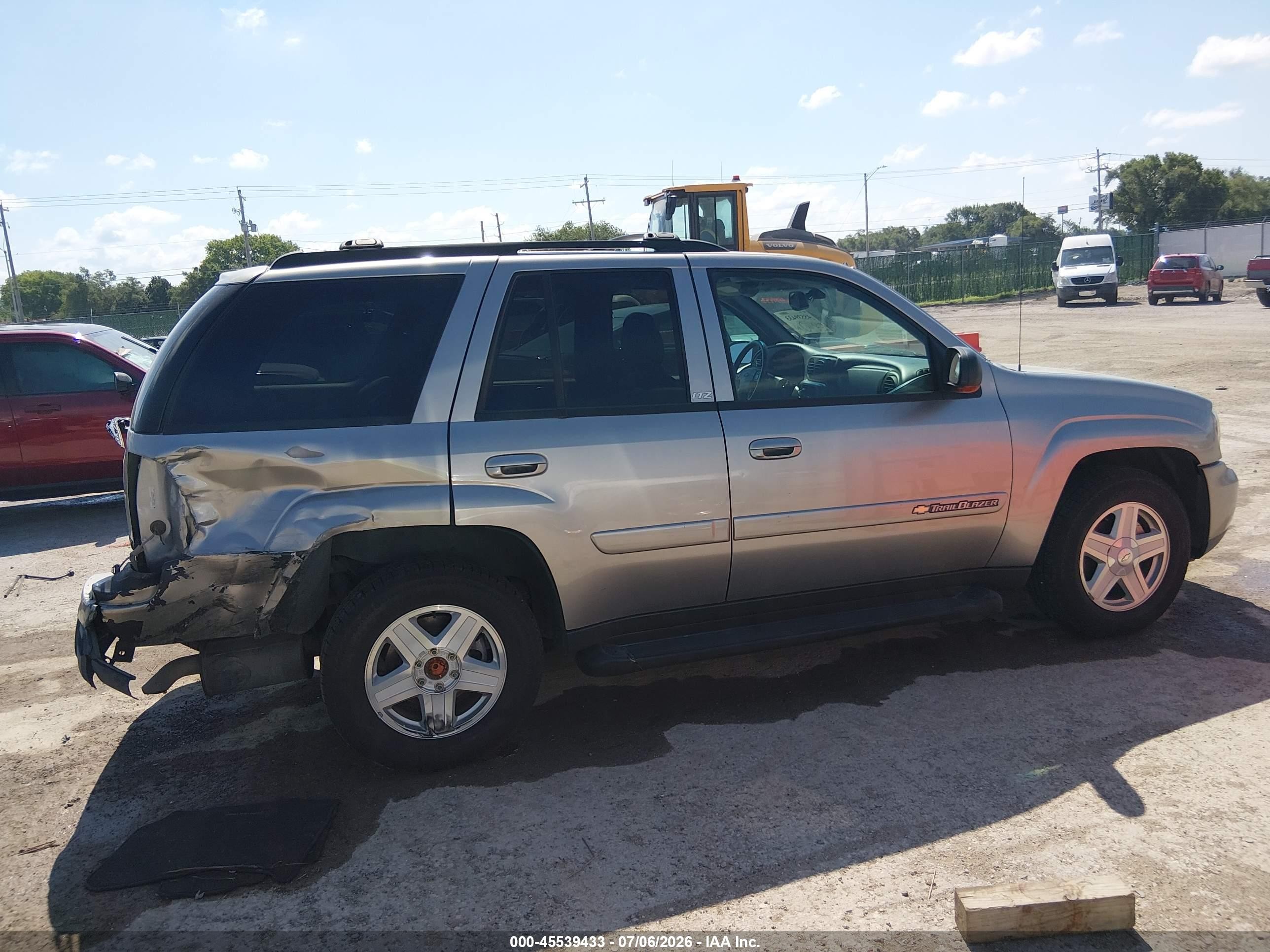 2003 Chevrolet Trailblazer Ltz Серебряный vin: 1GNDT13S332323759