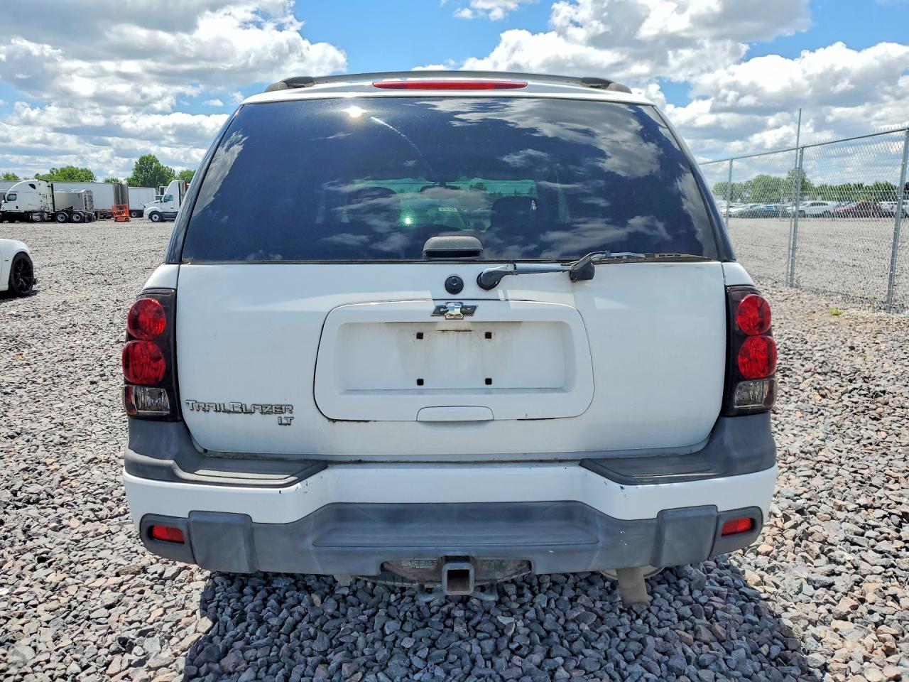 2005 Chevrolet Trailblazer Ls/lt White vin: 1GNDT13S352354772