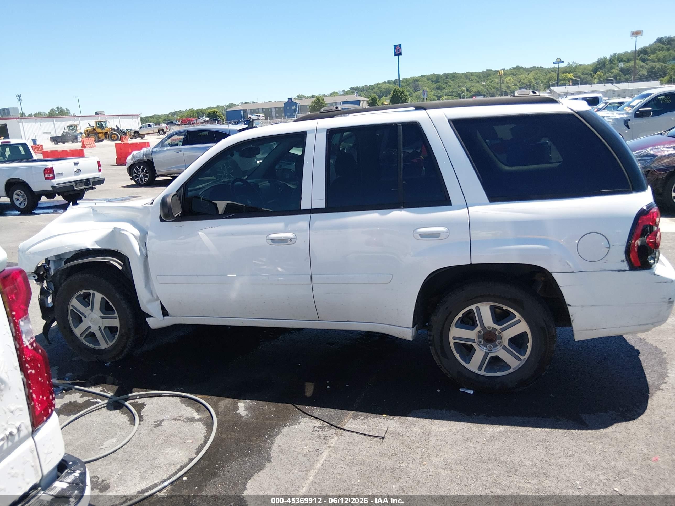 2006 Chevrolet Trailblazer Lt White vin: 1GNDT13S362312751