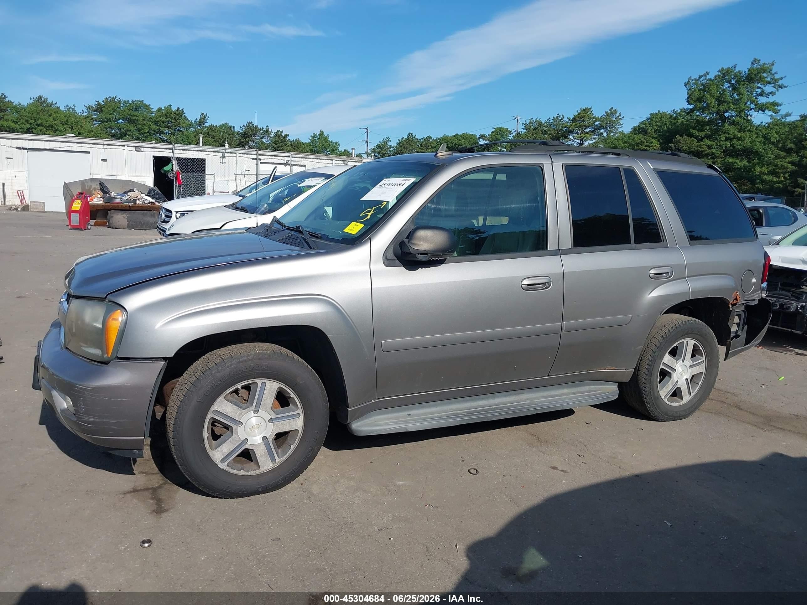 2007 Chevrolet Trailblazer Lt Серый vin: 1GNDT13S372103334