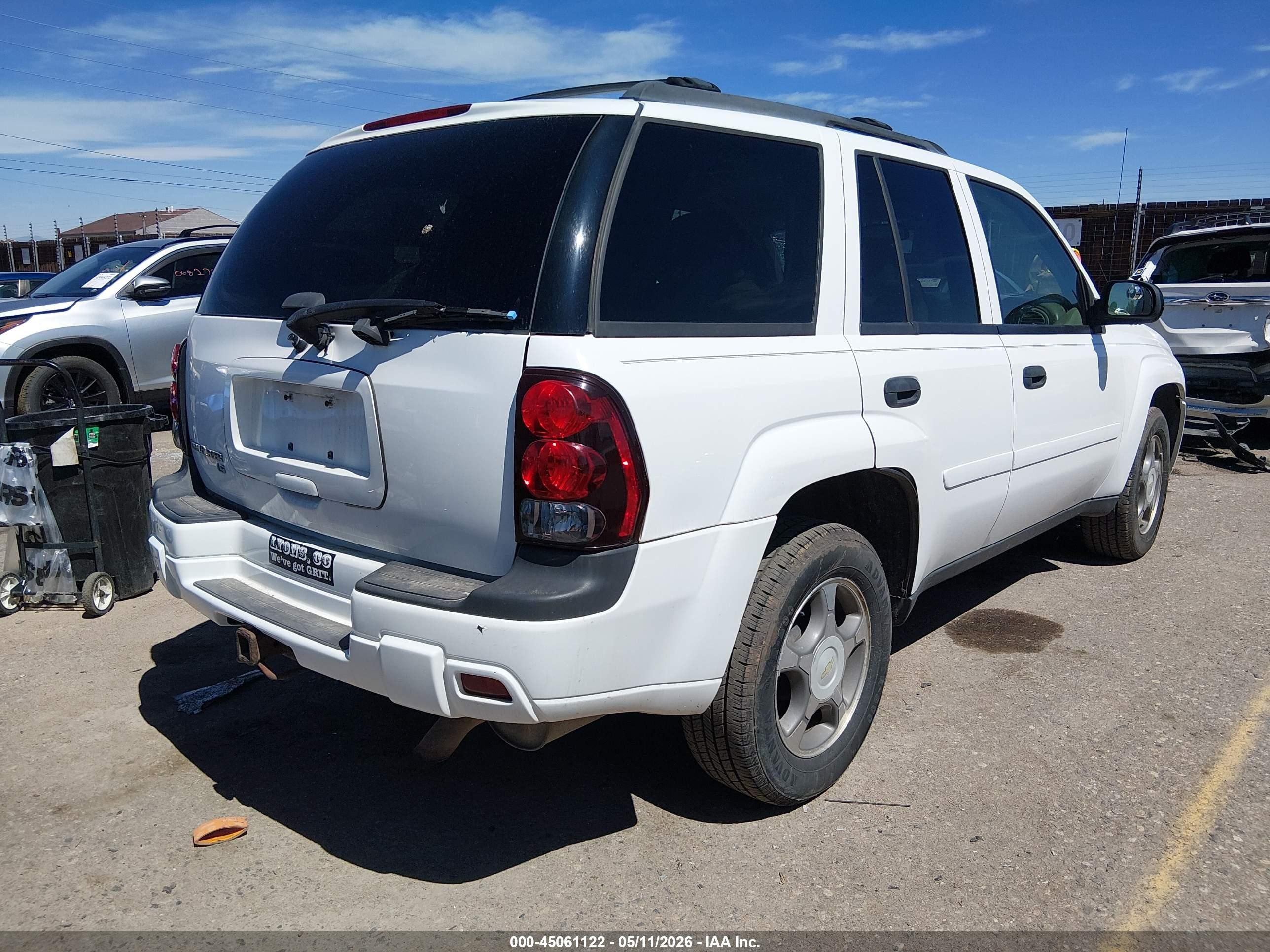 2007 Chevrolet Trailblazer Ls White vin: 1GNDT13S372243089