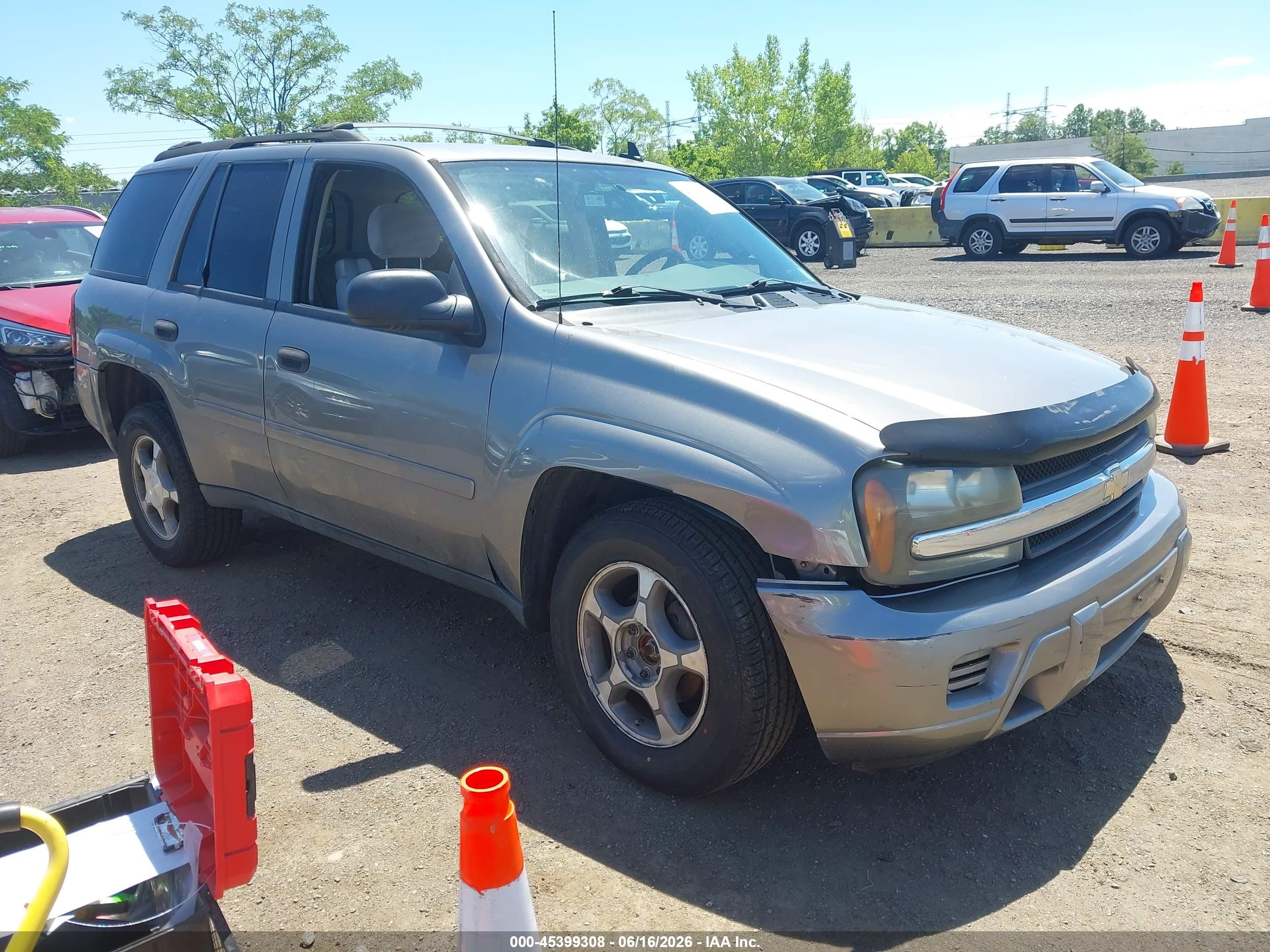 2008 Chevrolet Trailblazer Fleet Gray vin: 1GNDT13S382165396