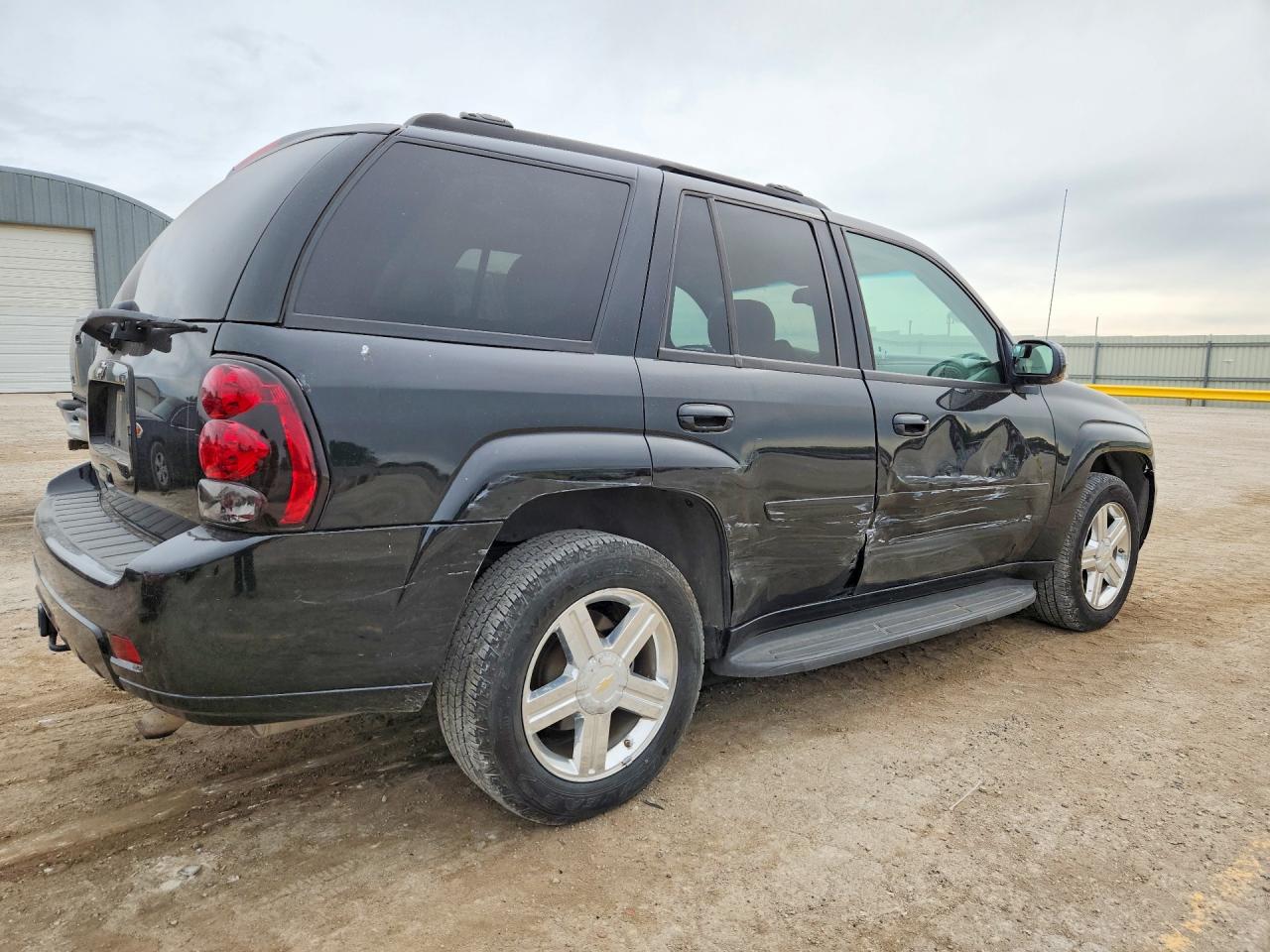 2008 Chevrolet Trailblazer Ls Черный vin: 1GNDT13S382253039