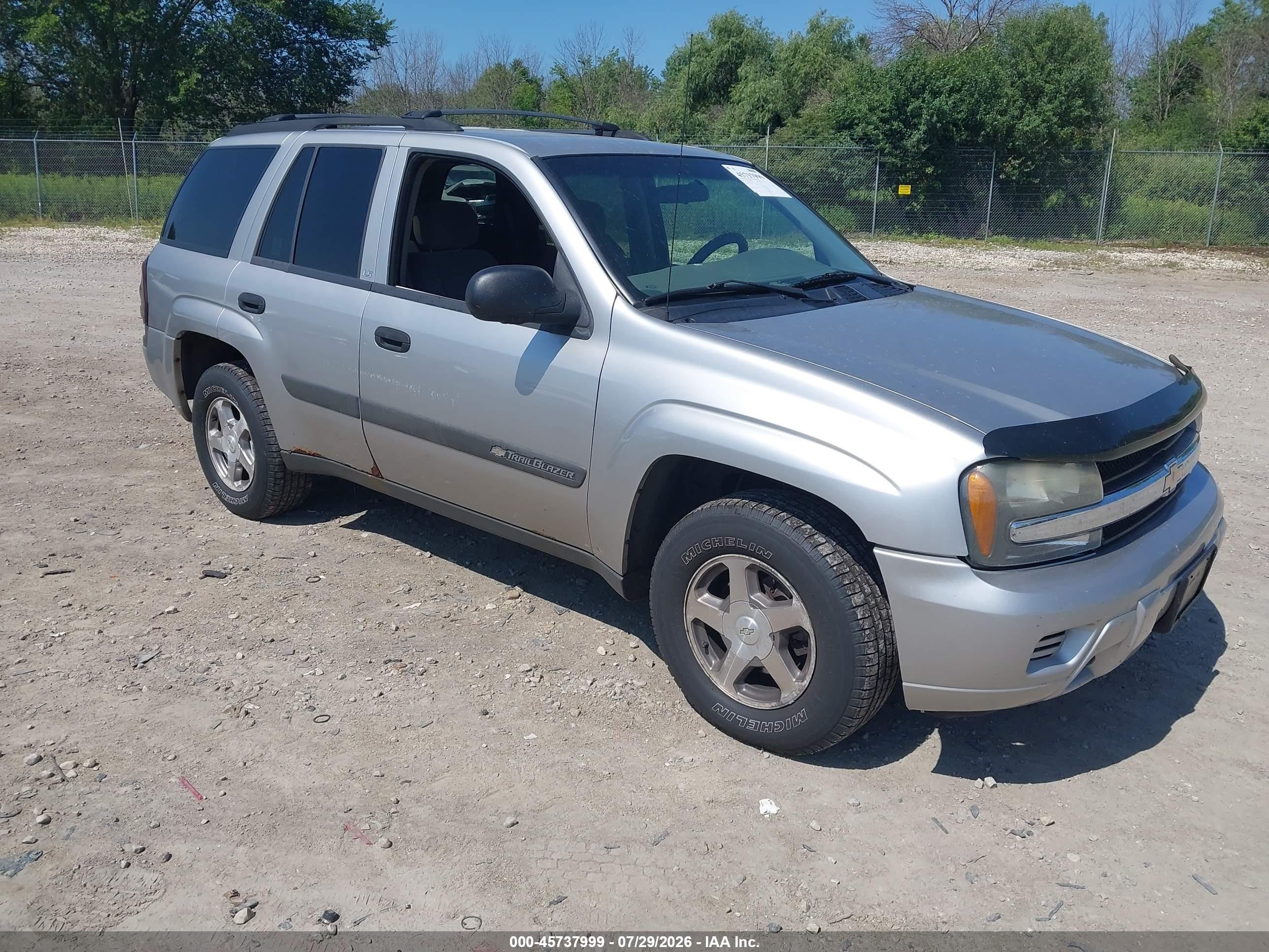 2004 Chevrolet Trailblazer Ls Серебряный vin: 1GNDT13S442156510