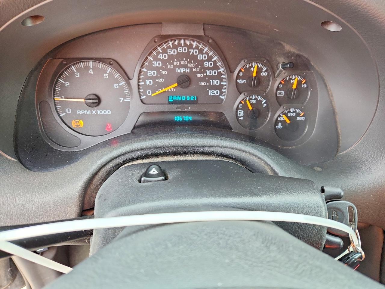 2004 Chevrolet Trailblazer Ls Черный vin: 1GNDT13S442208928
