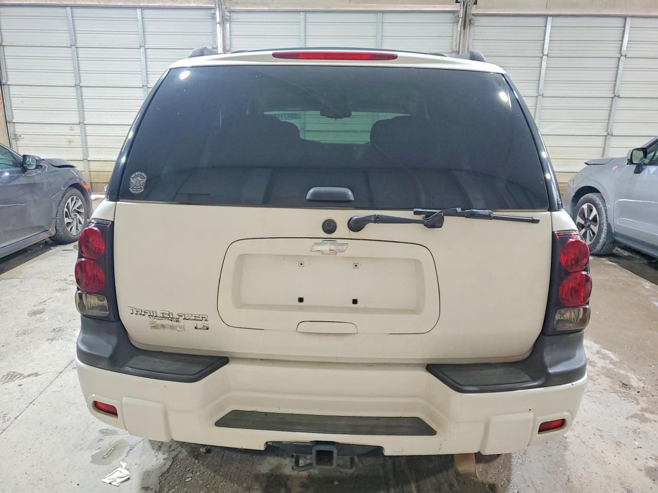 2006 Chevrolet Trailblazer Ls White vin: 1GNDT13S462253760