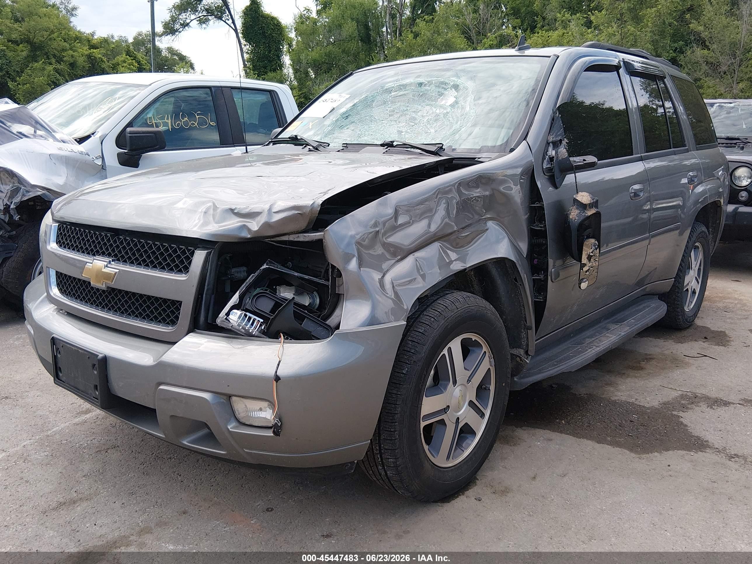 2008 Chevrolet Trailblazer Lt Silver vin: 1GNDT13S482250103