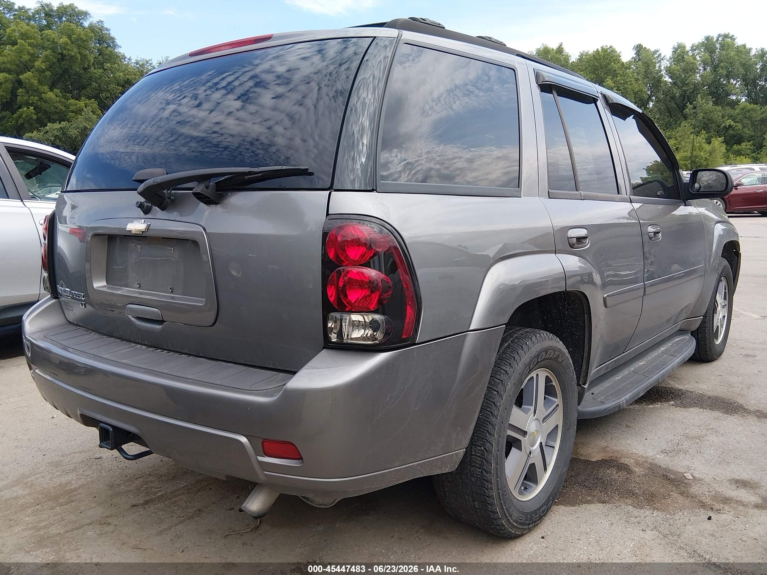 2008 Chevrolet Trailblazer Lt Silver vin: 1GNDT13S482250103