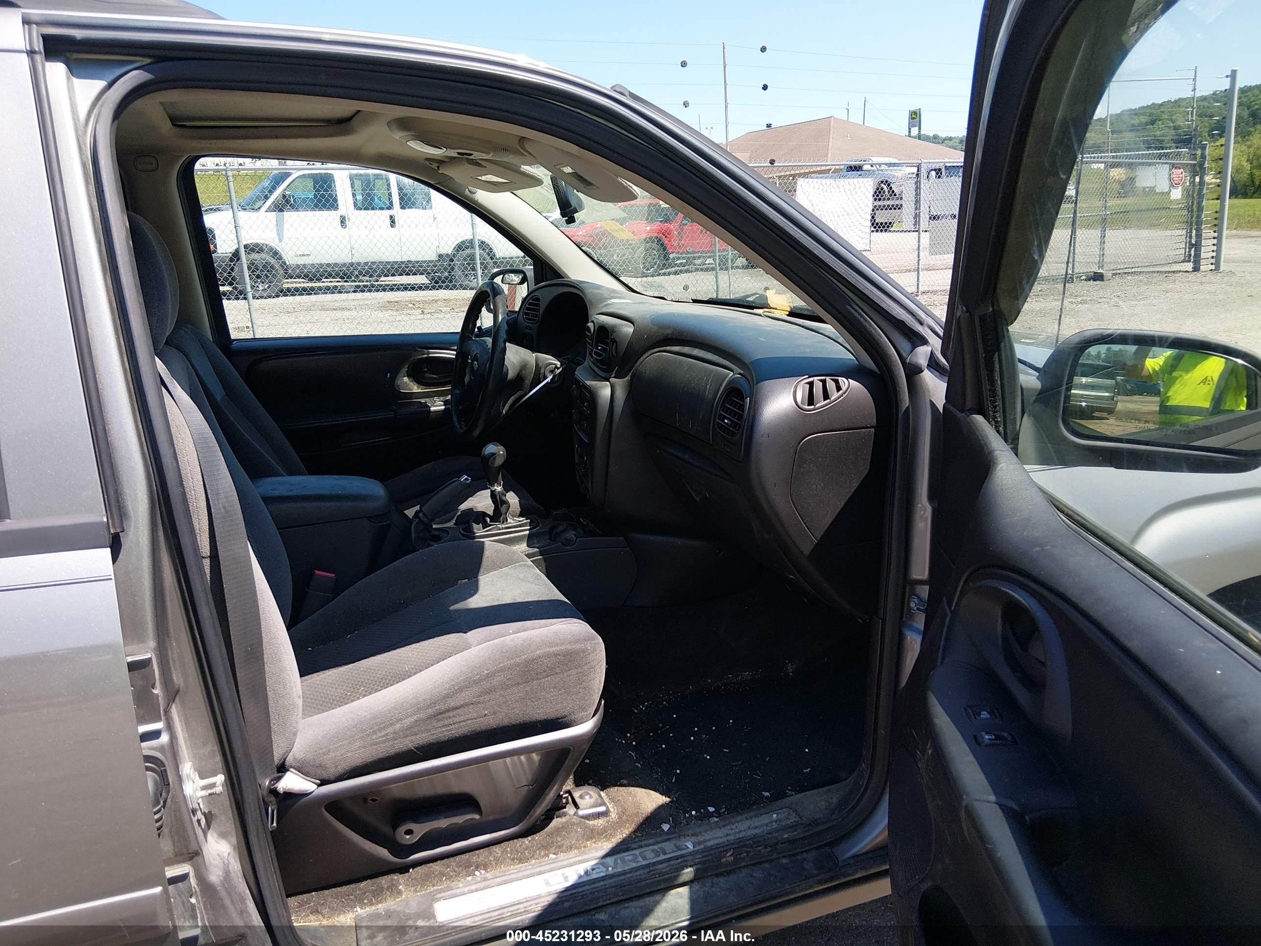 2008 Chevrolet Trailblazer Lt Silver vin: 1GNDT13S482253583