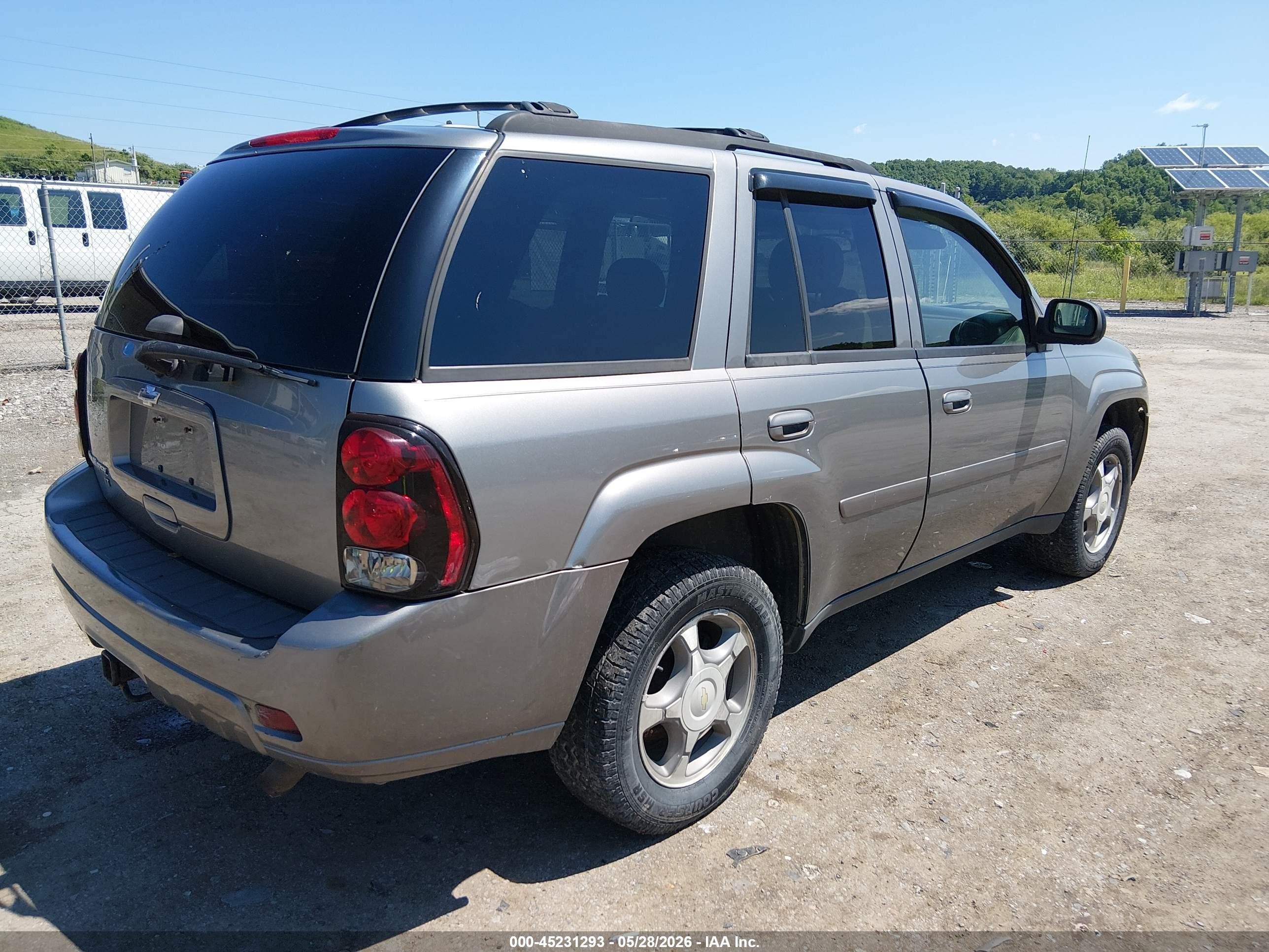 2008 Chevrolet Trailblazer Lt Silver vin: 1GNDT13S482253583
