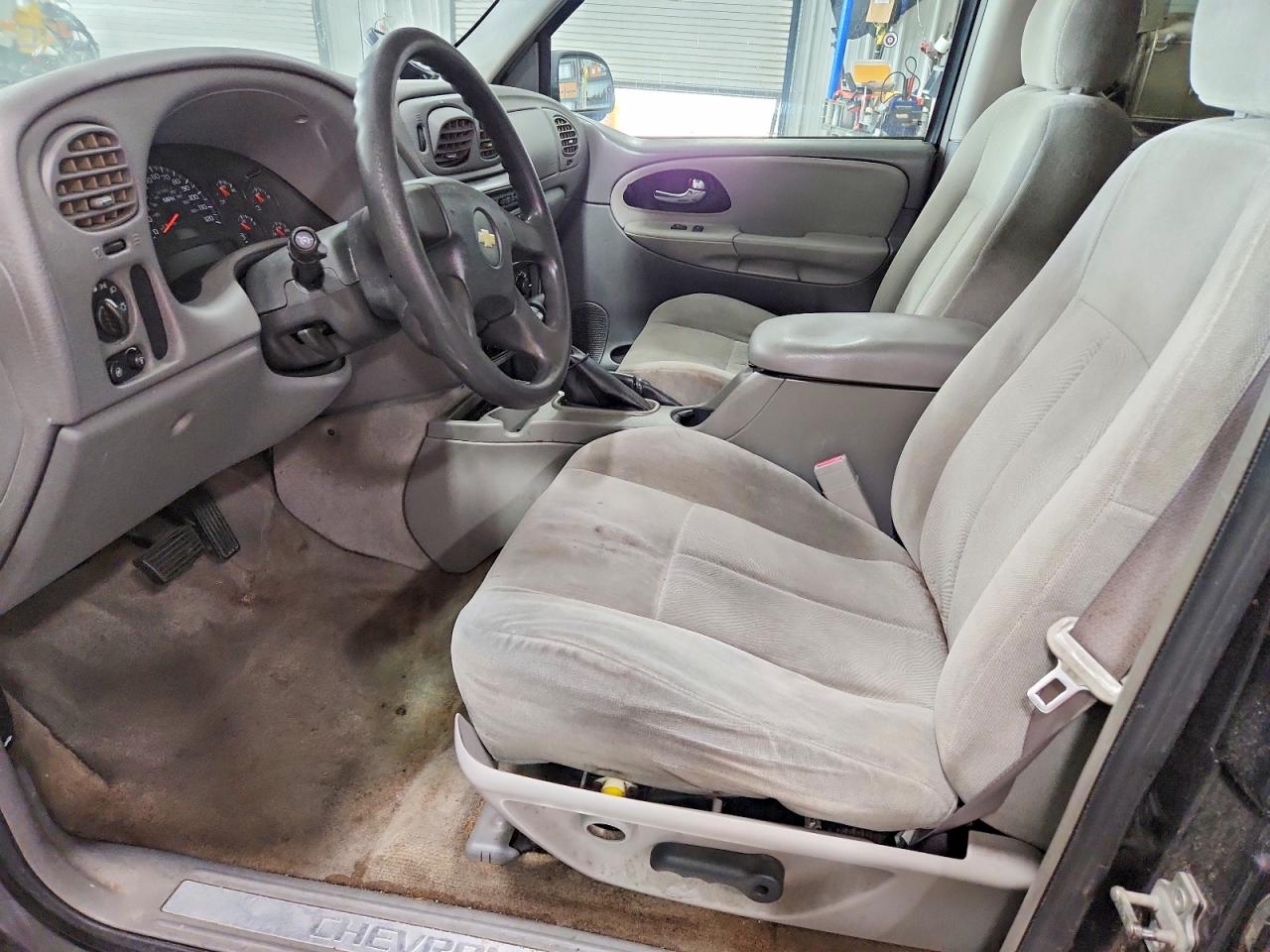 2005 Chevrolet Trailblazer Ls Gray vin: 1GNDT13S552272963