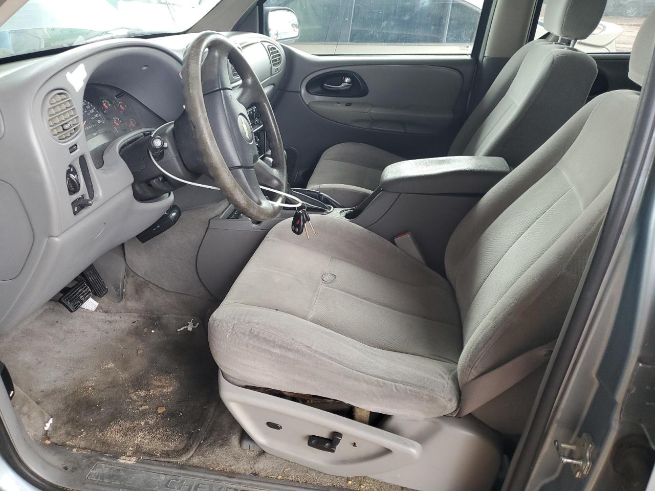 2006 Chevrolet Trailblazer Ls Серебряный vin: 1GNDT13S562296729