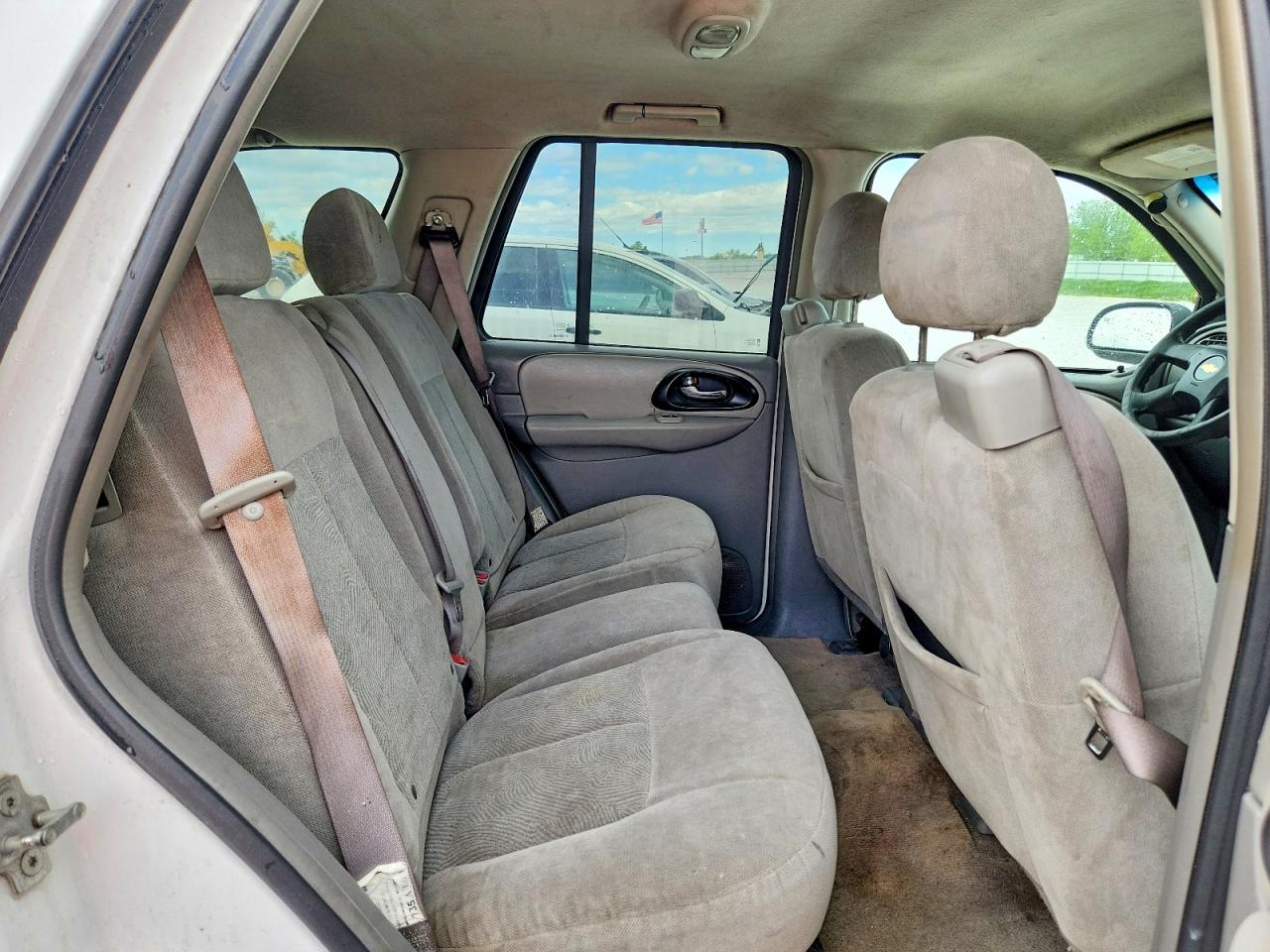 2006 Chevrolet Trailblazer Ls White vin: 1GNDT13S562352748