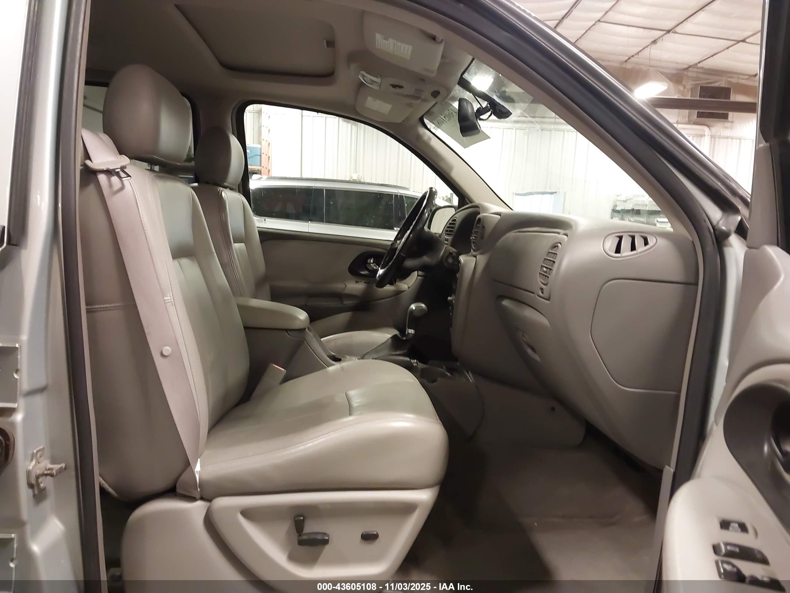 2007 Chevrolet Trailblazer Lt Silver vin: 1GNDT13S572103724