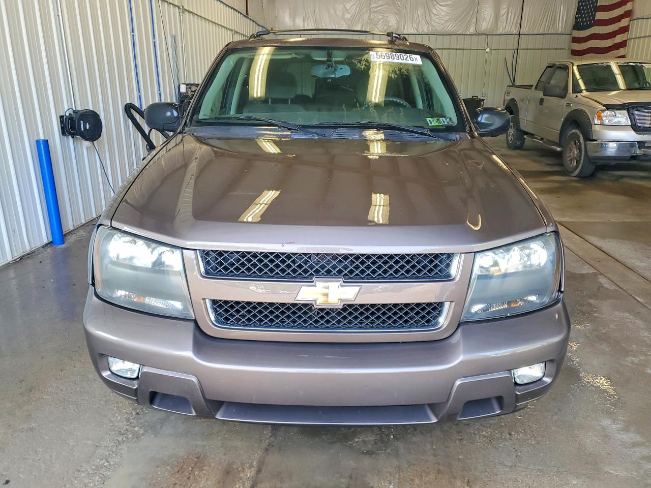 2008 Chevrolet Trailblazer Ls Brown vin: 1GNDT13S582222861