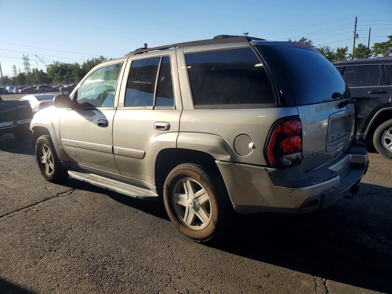 2003 Chevrolet Trailblazer Серебряный vin: 1GNDT13S632402097