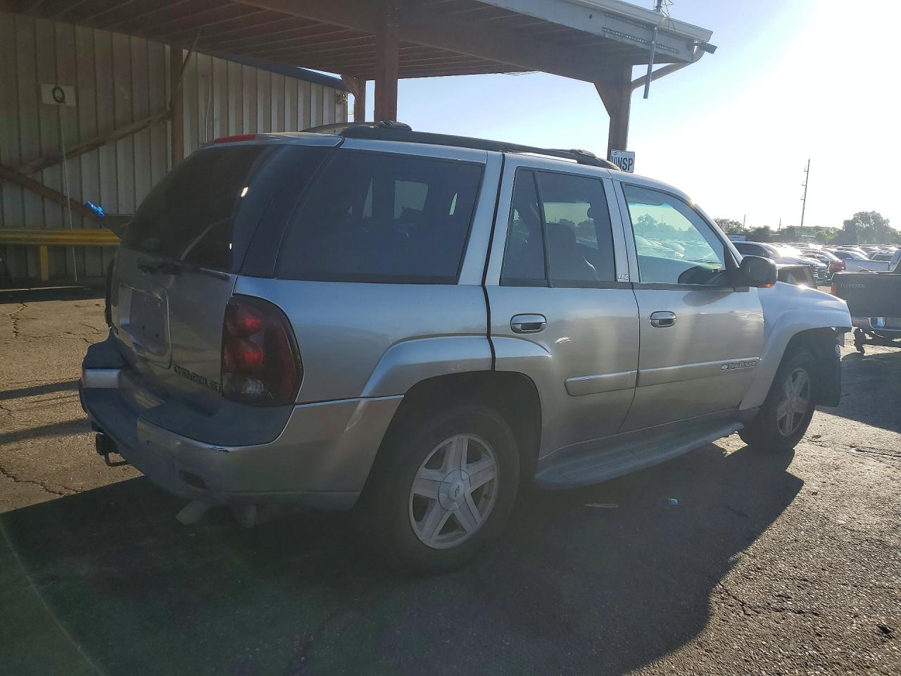 2003 Chevrolet Trailblazer Серебряный vin: 1GNDT13S632402097